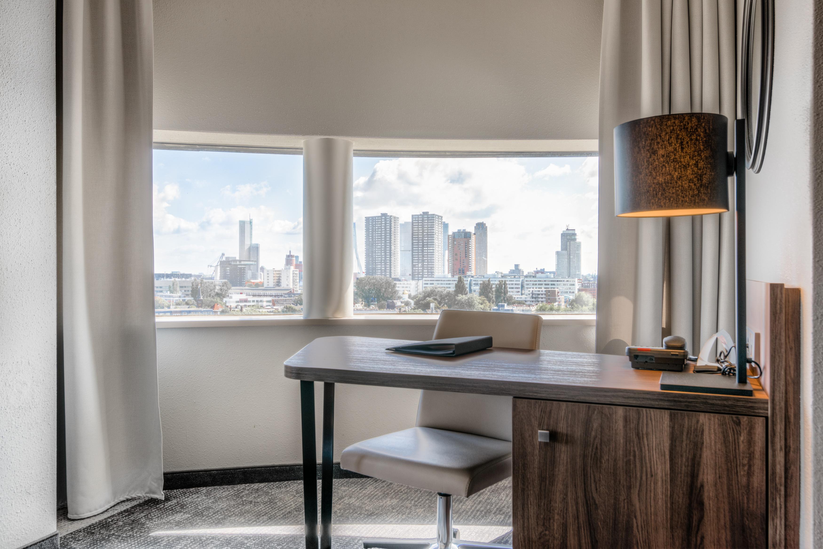 Double or Twin Executive