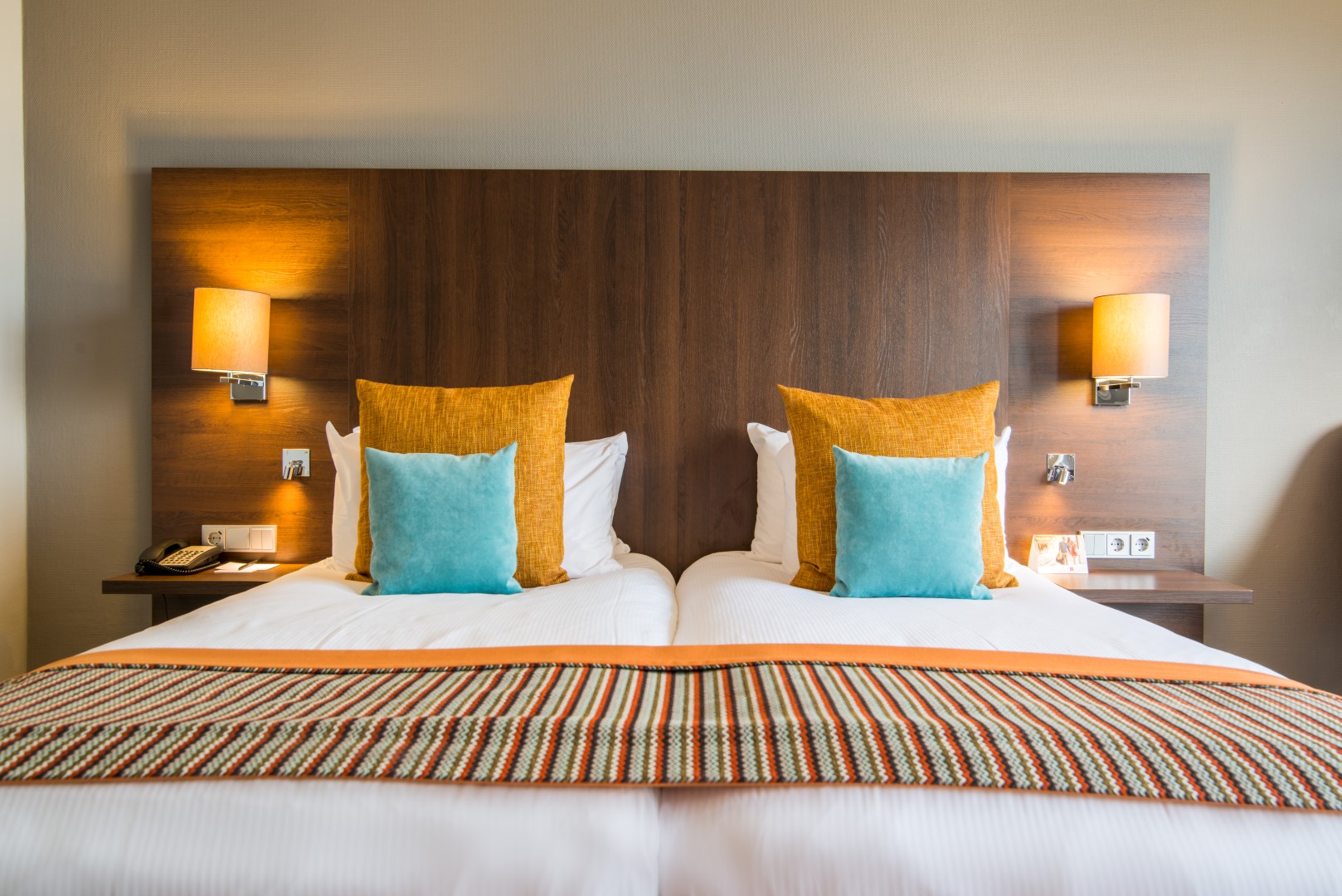 Double or Twin Deluxe