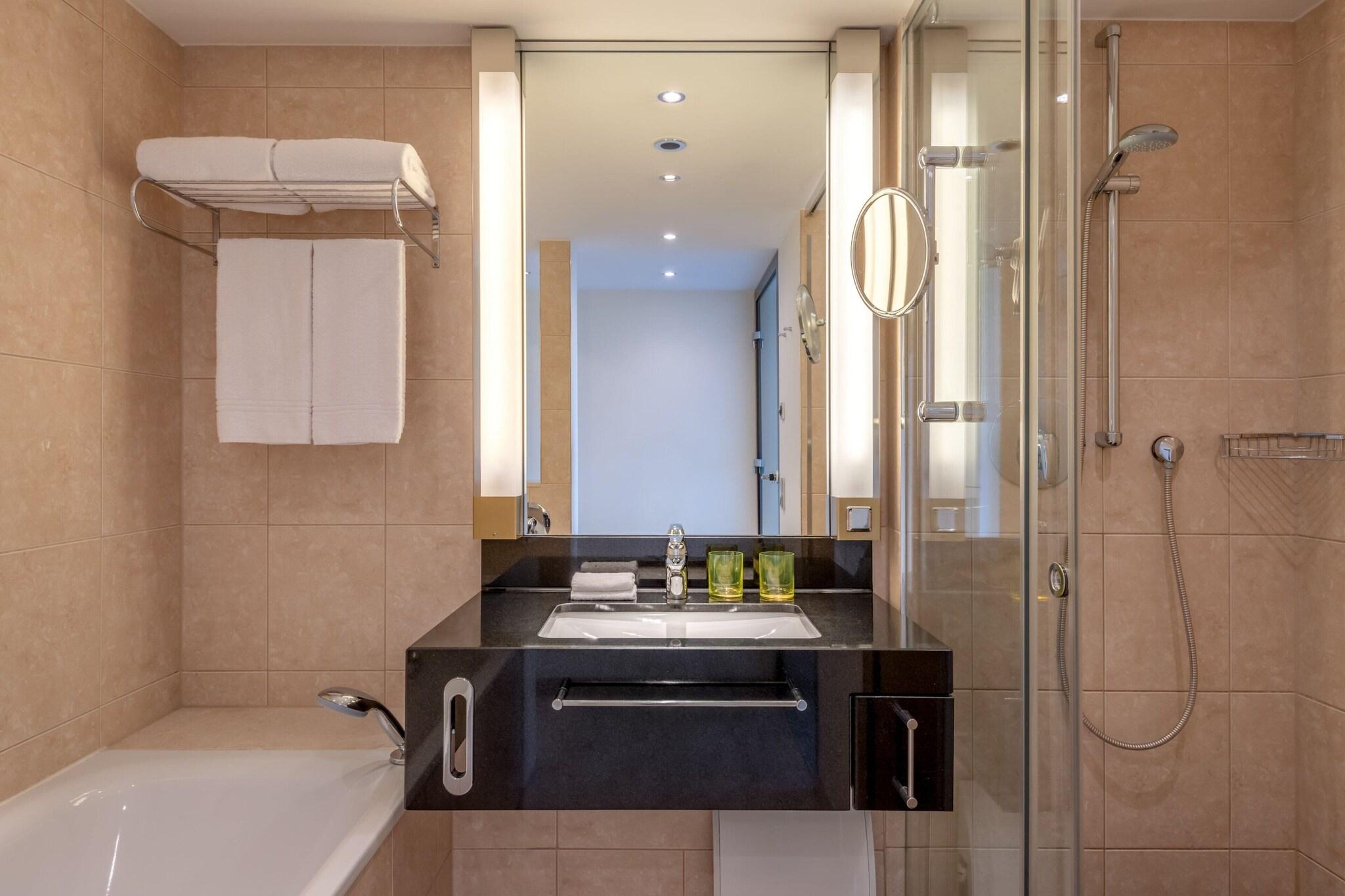 Double Premium King Bed