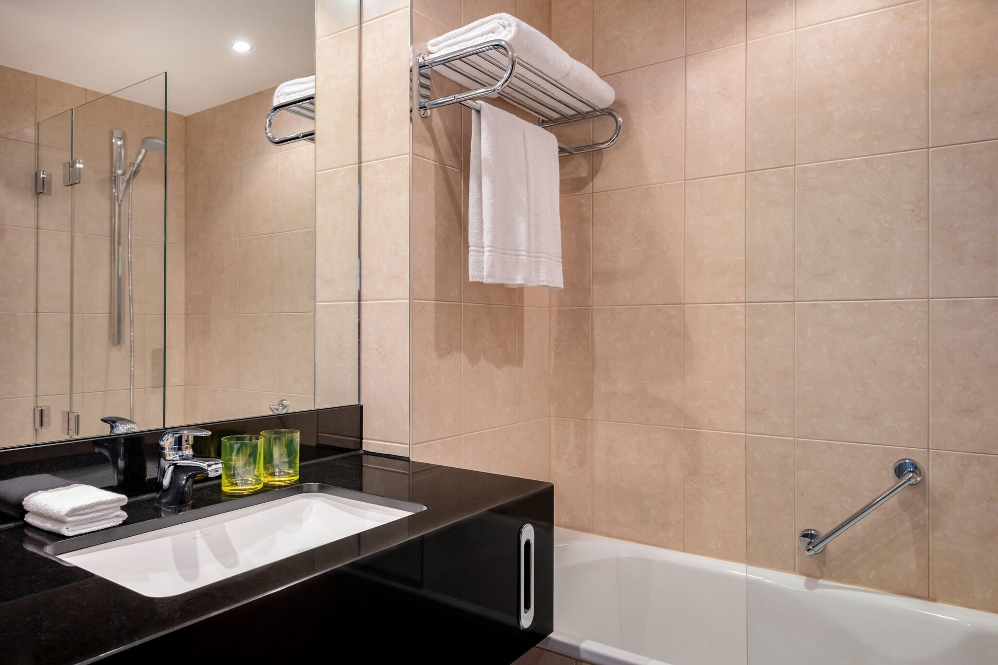 Double Superior King Bed