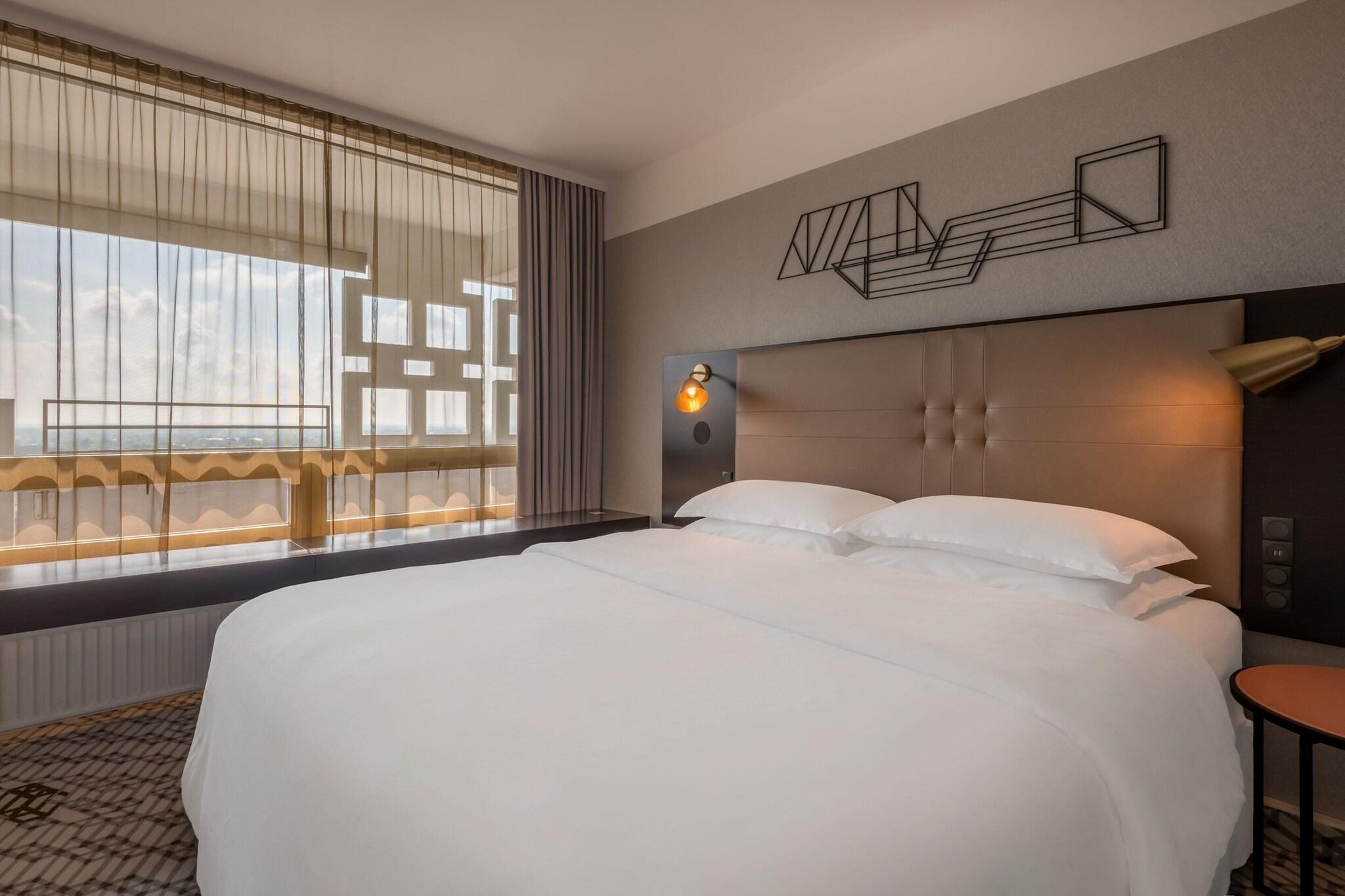 Suite Deluxe Two Double Beds