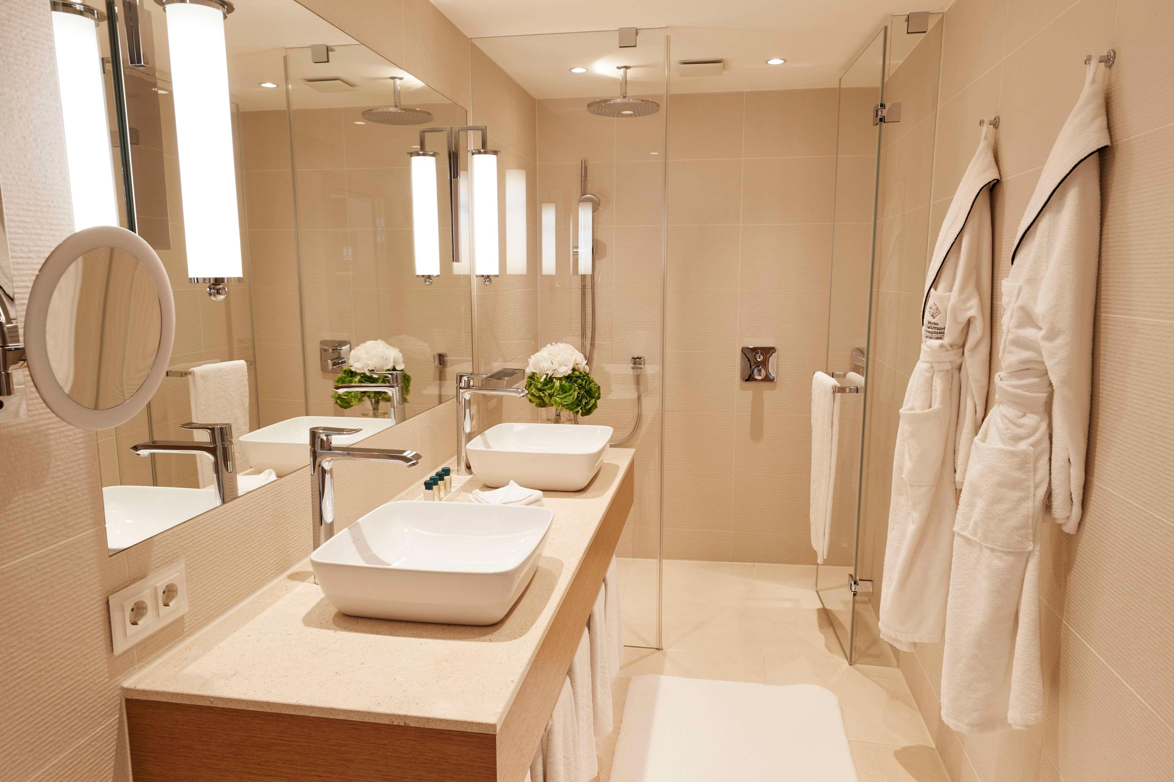 Double or Twin Deluxe King Bed