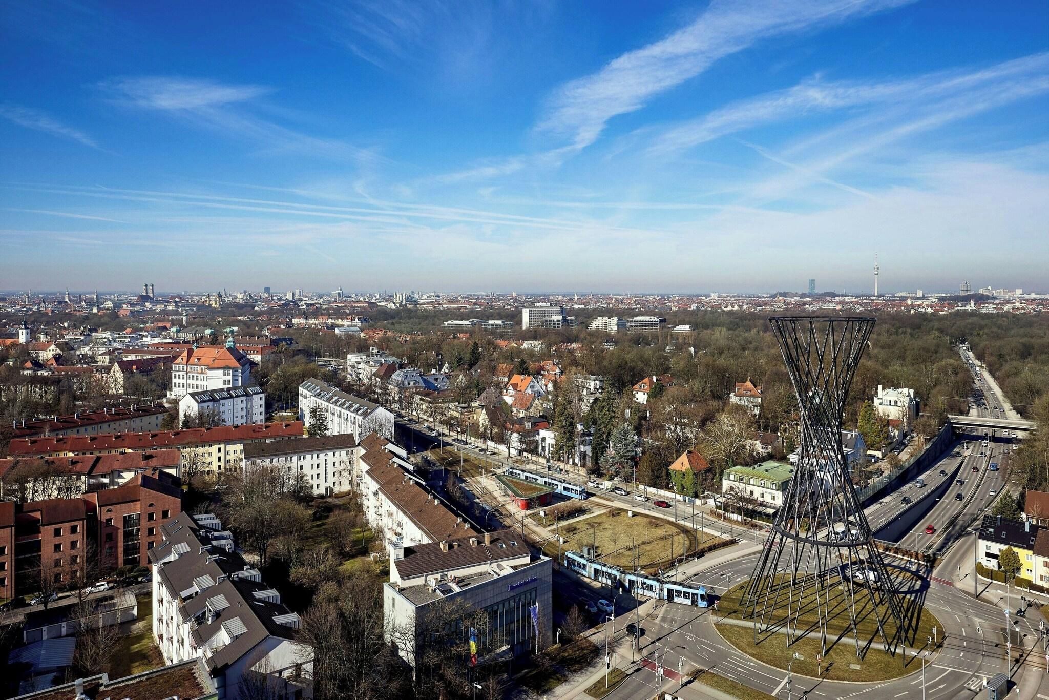 Double Deluxe King Bed