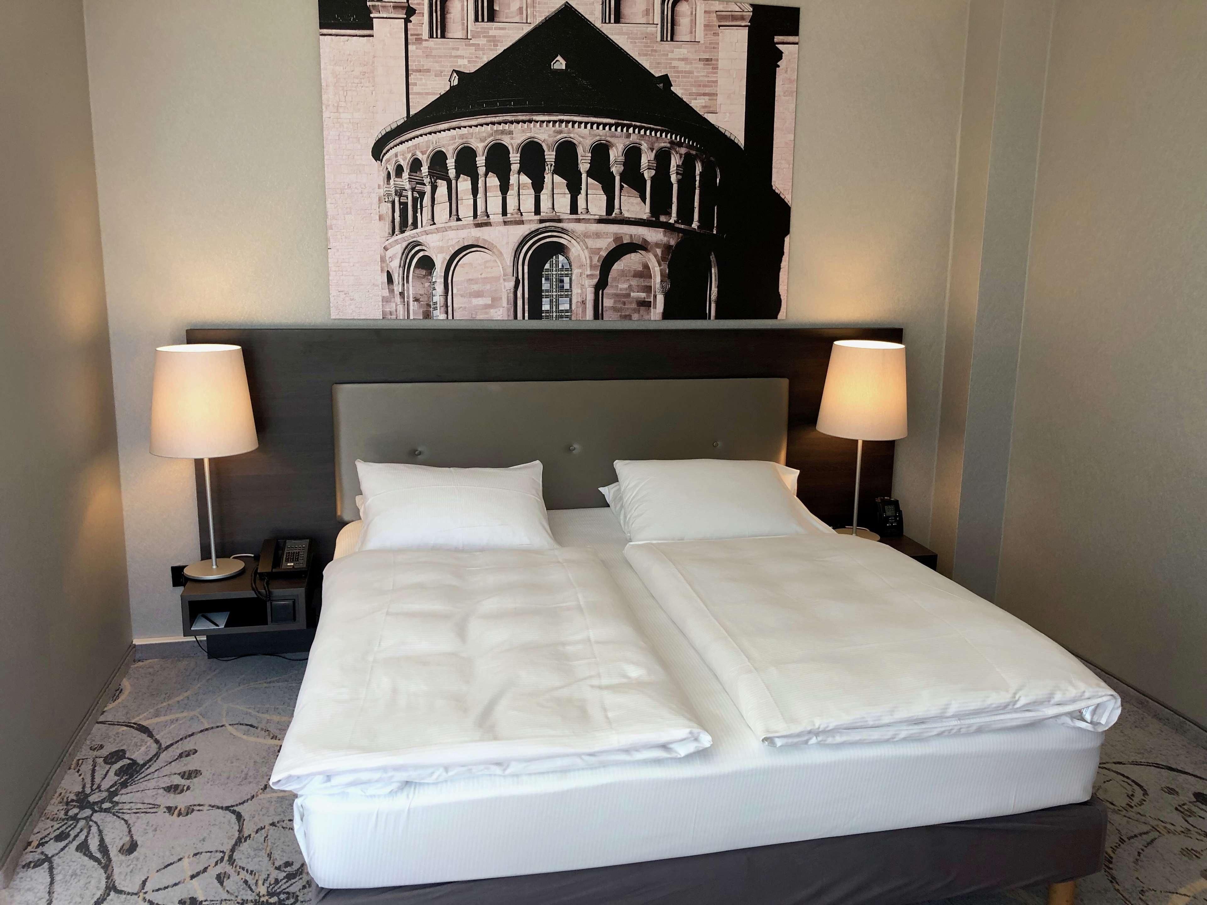 Junior Suite King Size Bed