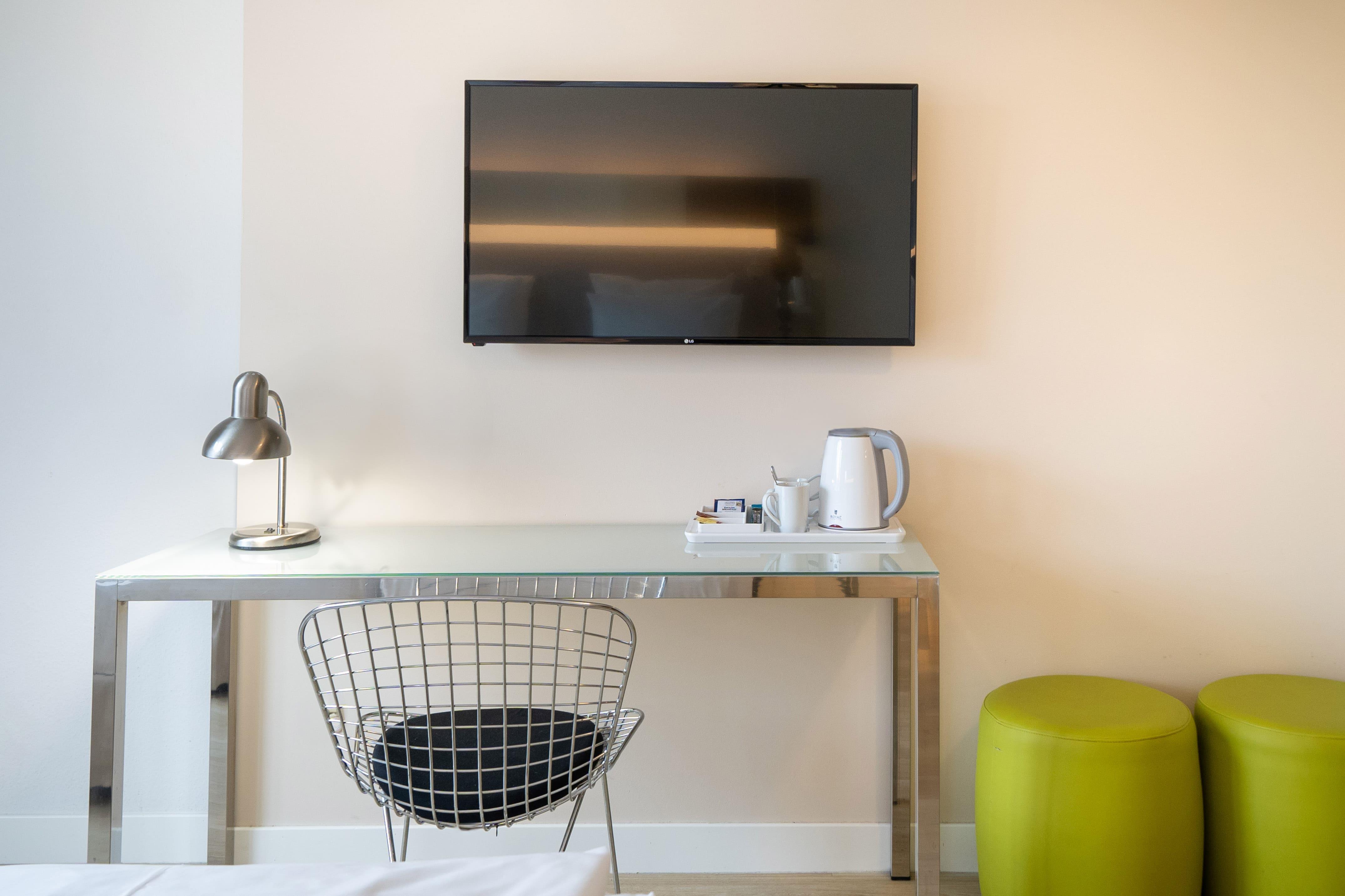 Double or Twin Standard