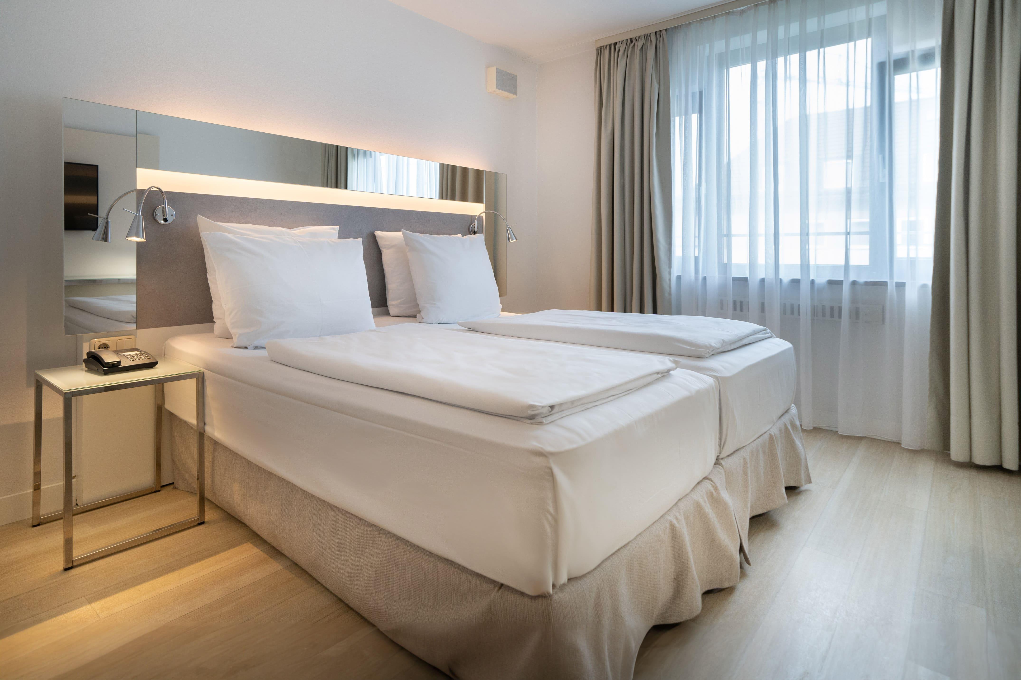 Double or Twin Standard