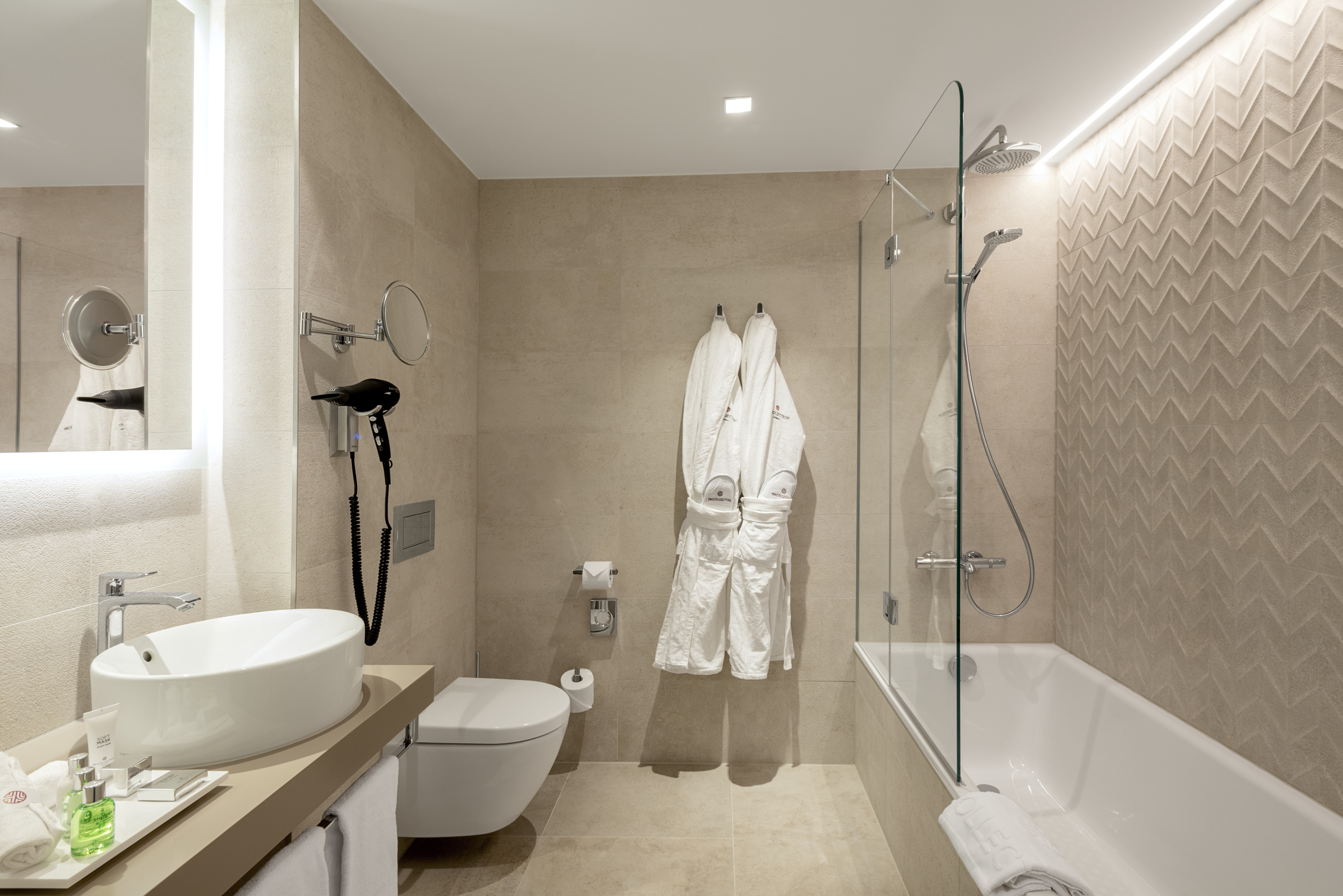 Double Superior City View