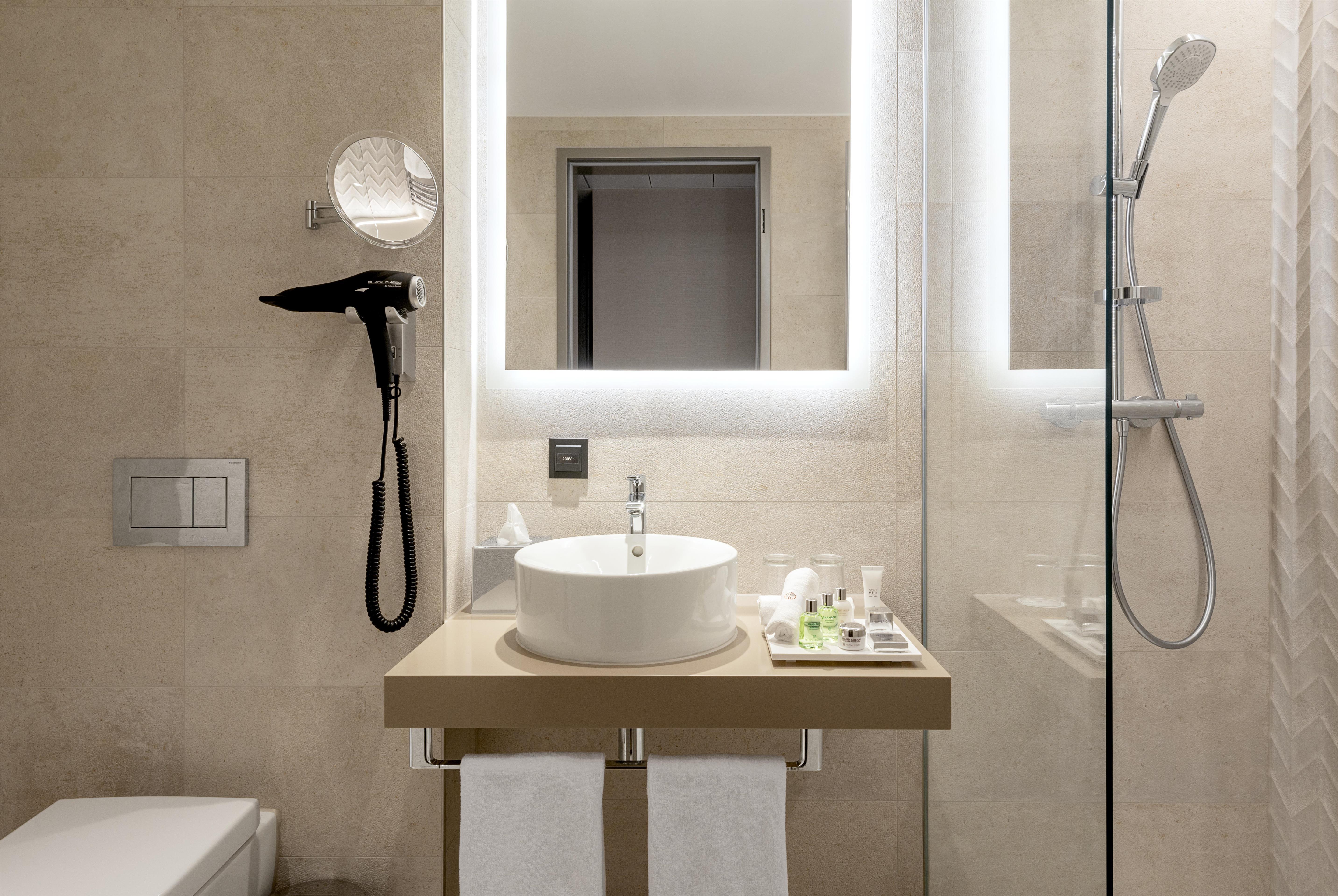 Double Superior City View