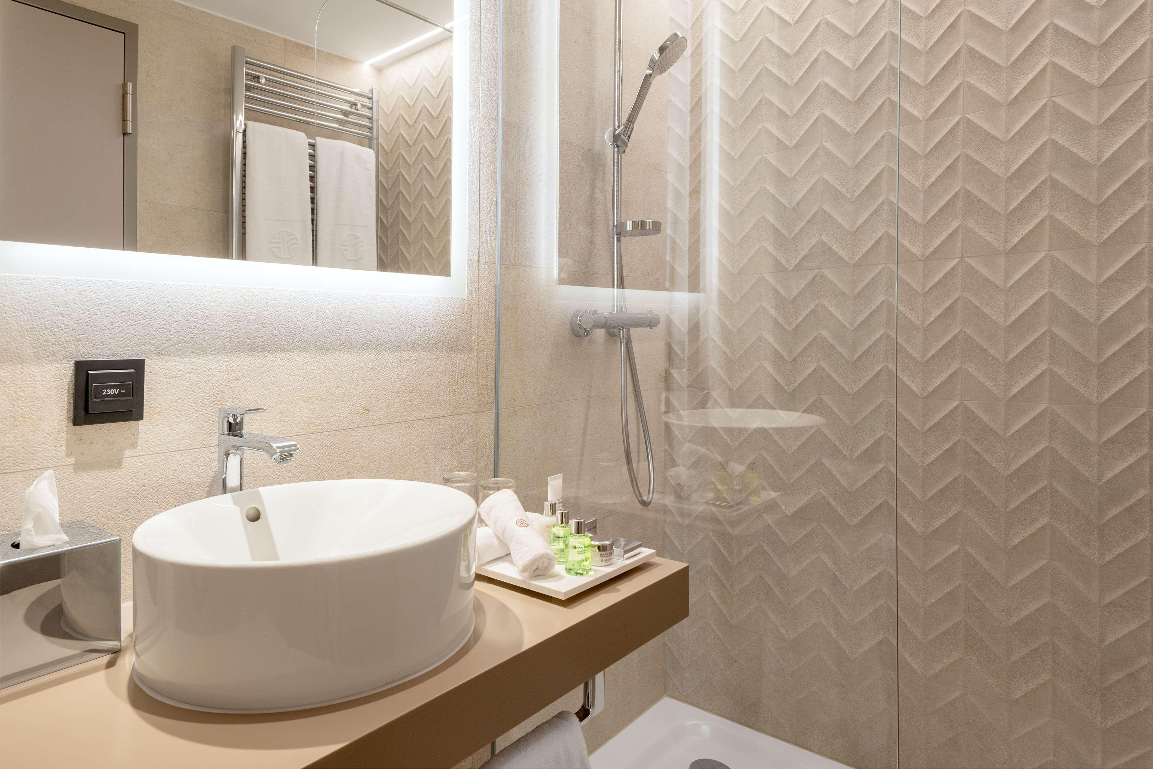 Double Superior City View