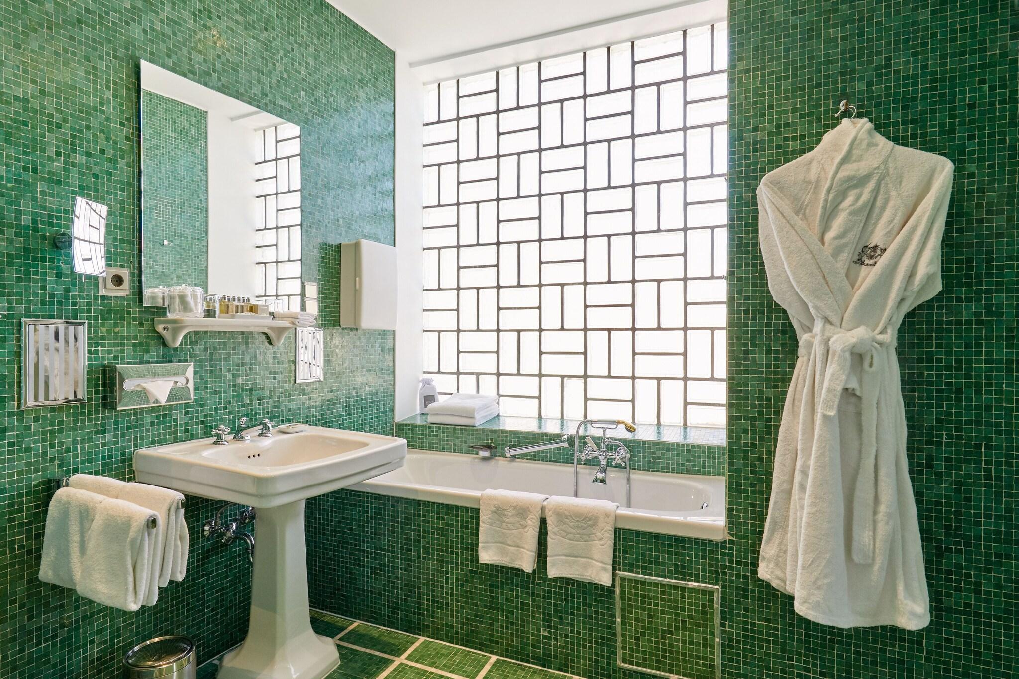 Suite with Double Bed