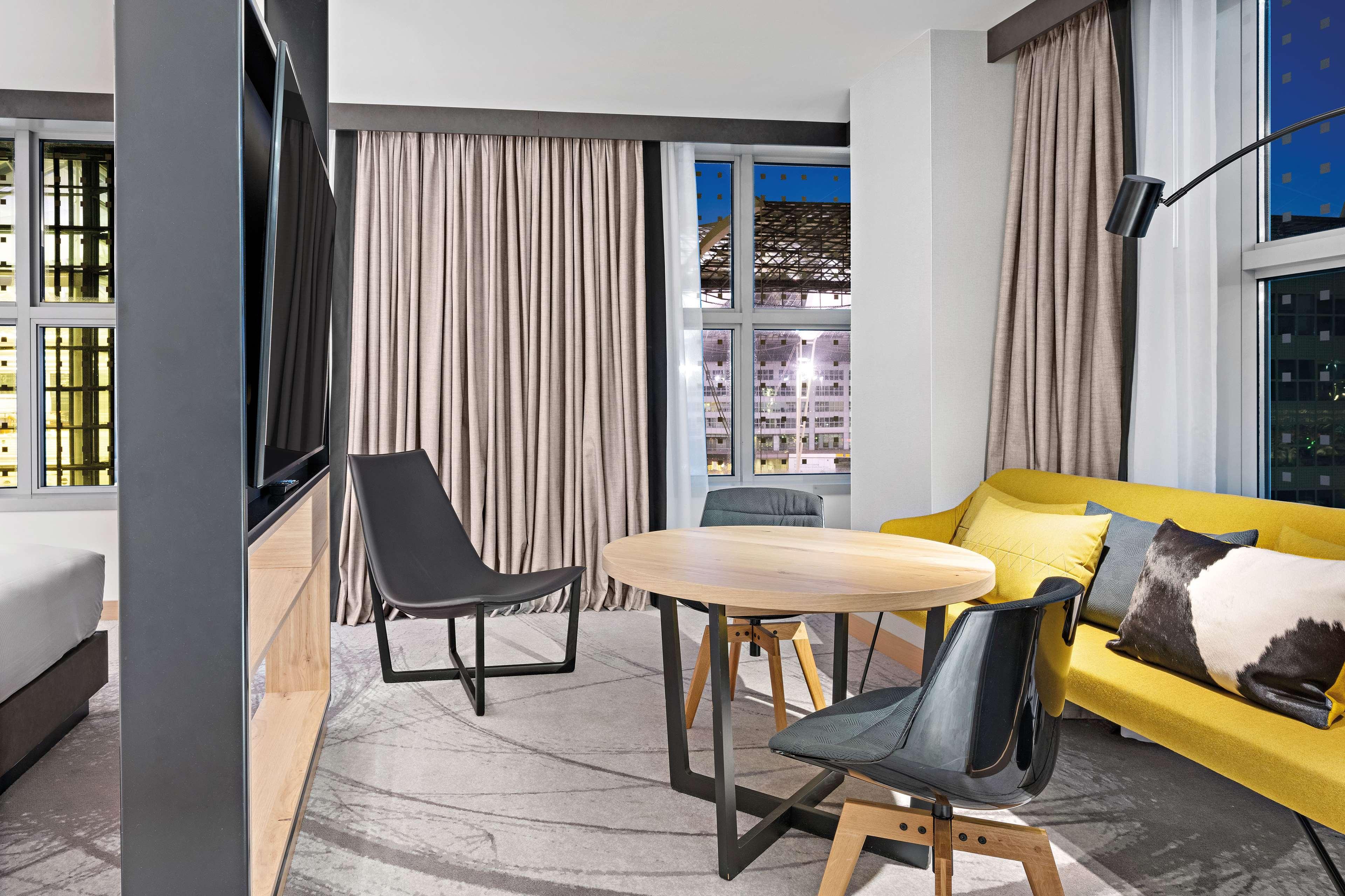 Junior Suite King Size Bed