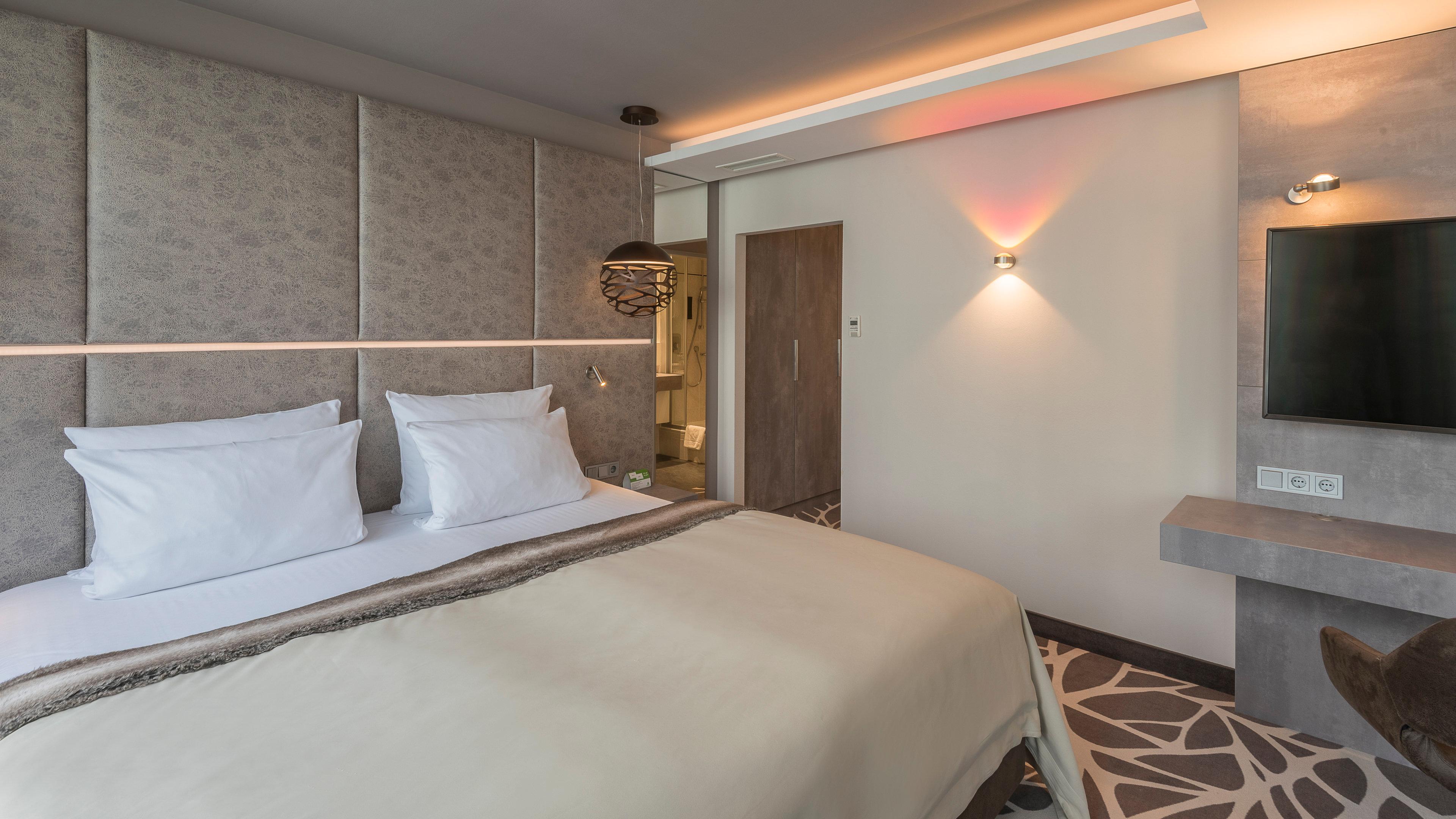 Double Premium King Bed