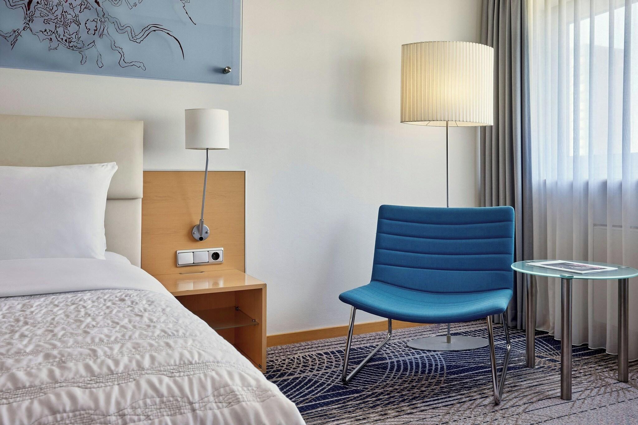 Double Deluxe King Bed