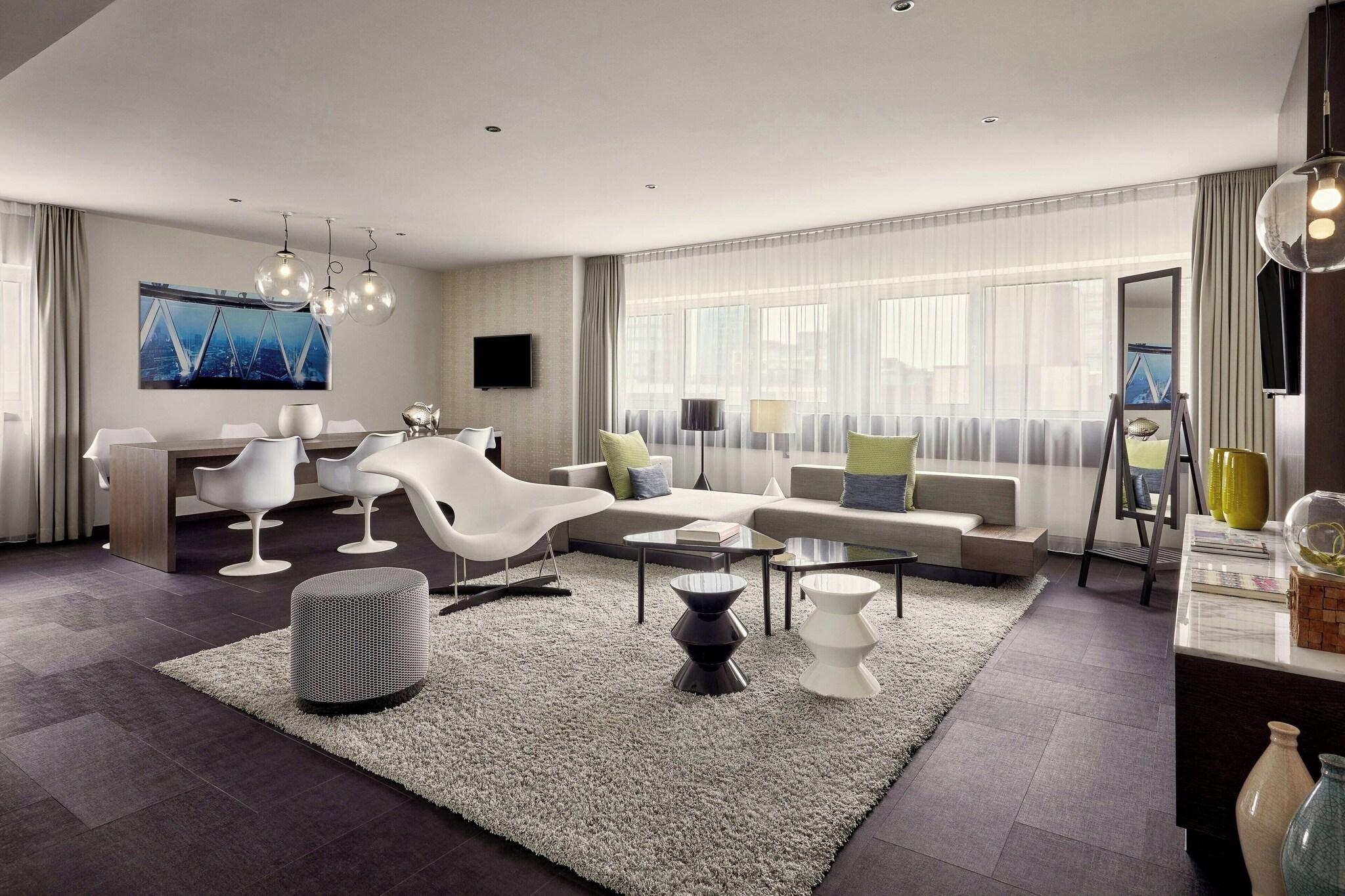 Suite One Bedroom with Views