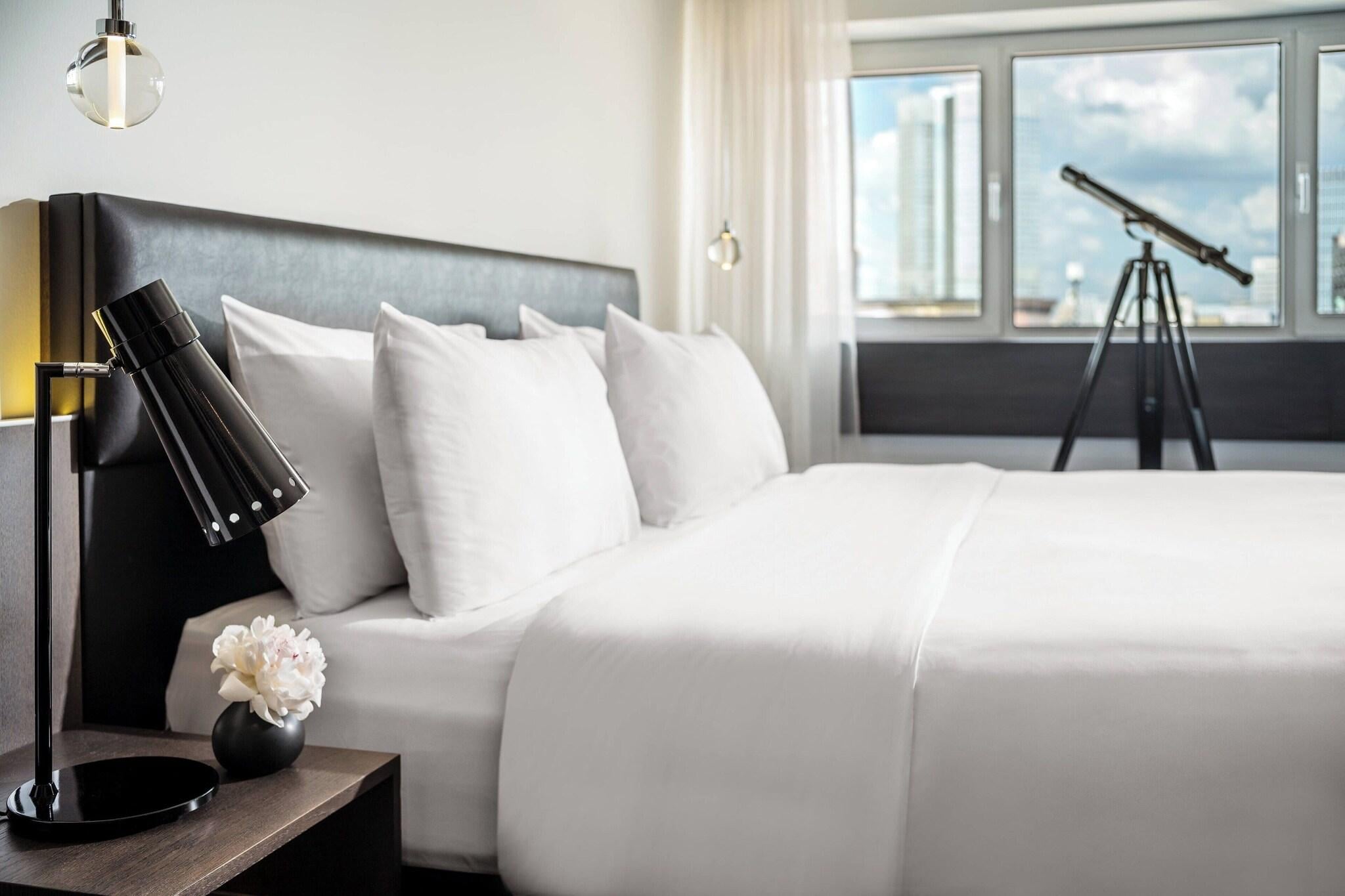 Suite One Bedroom with Views