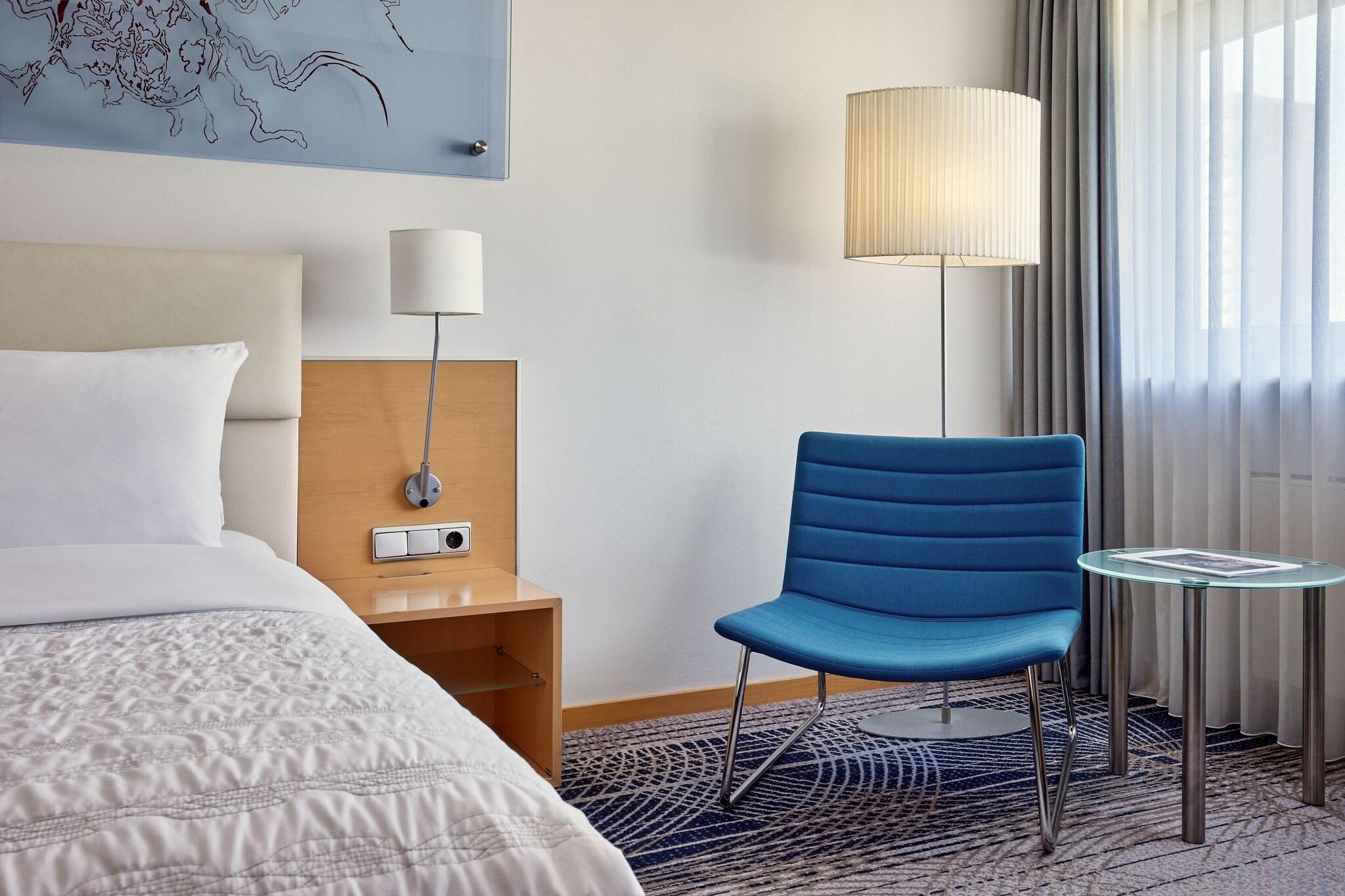 Double Deluxe King Bed