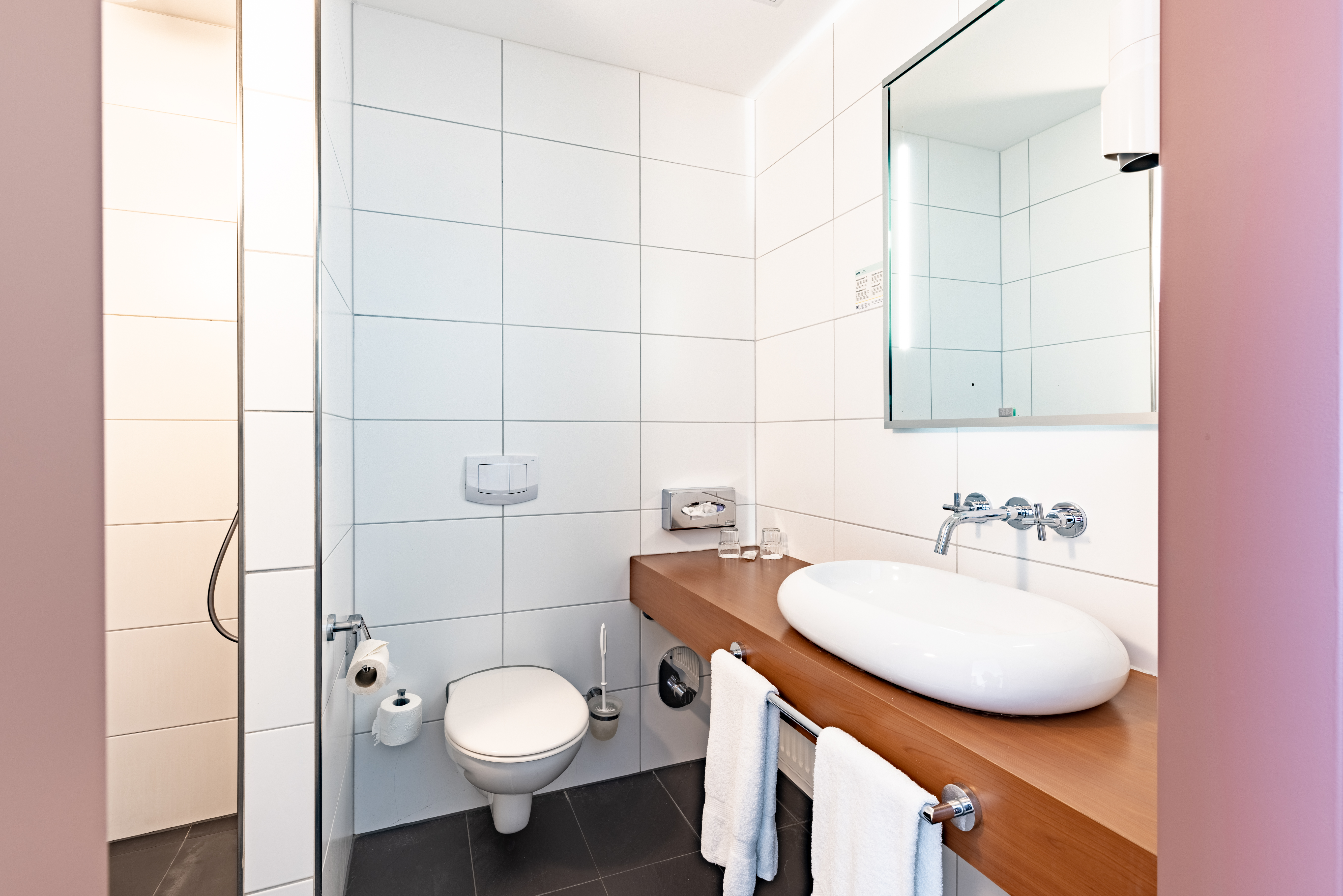 Double Queen Size Bed