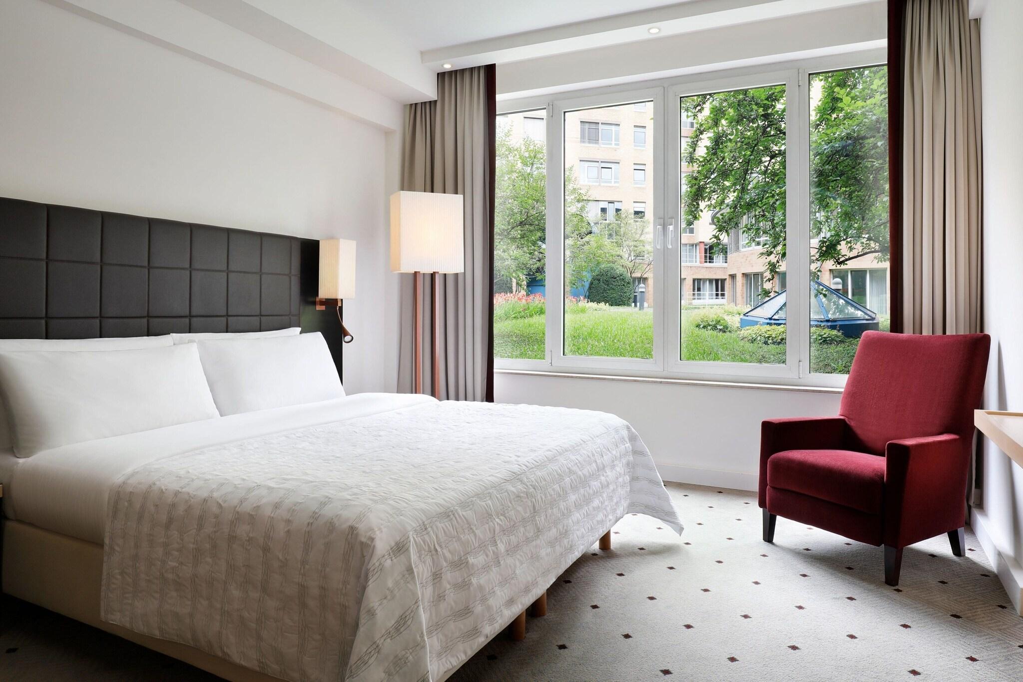 Double Superior King Bed