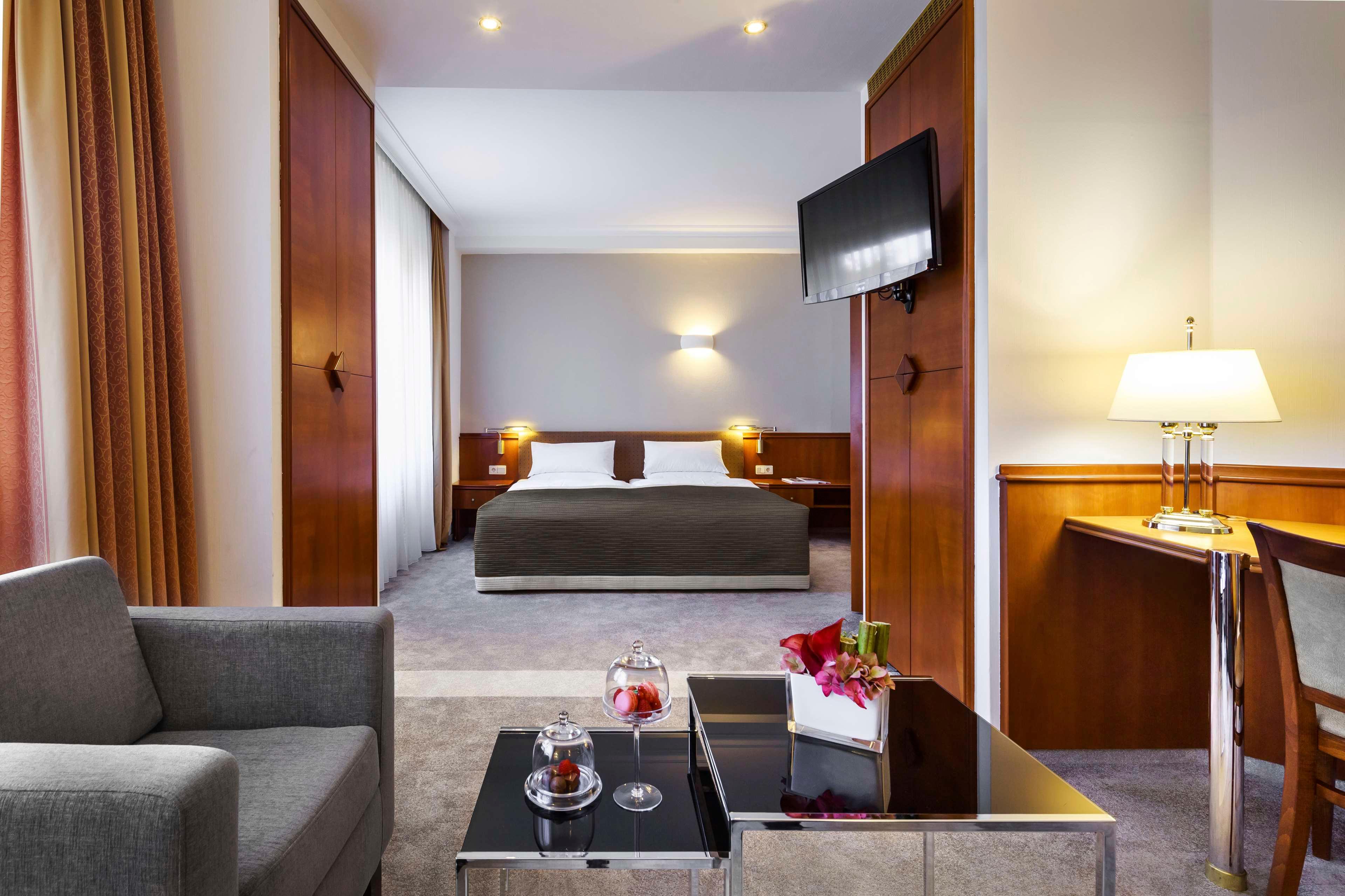 Junior Suite Standard