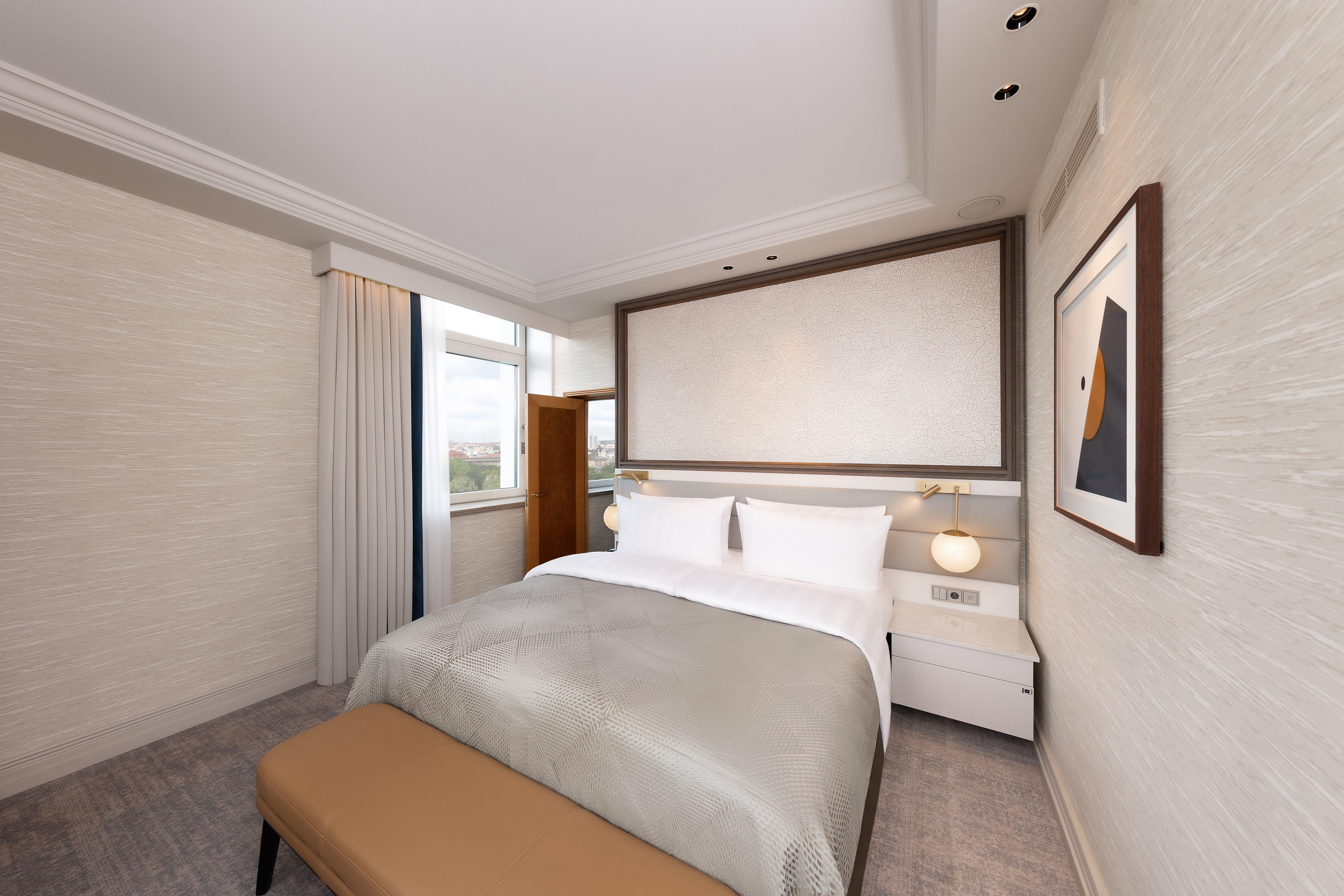 Junior Suite King Size Bed