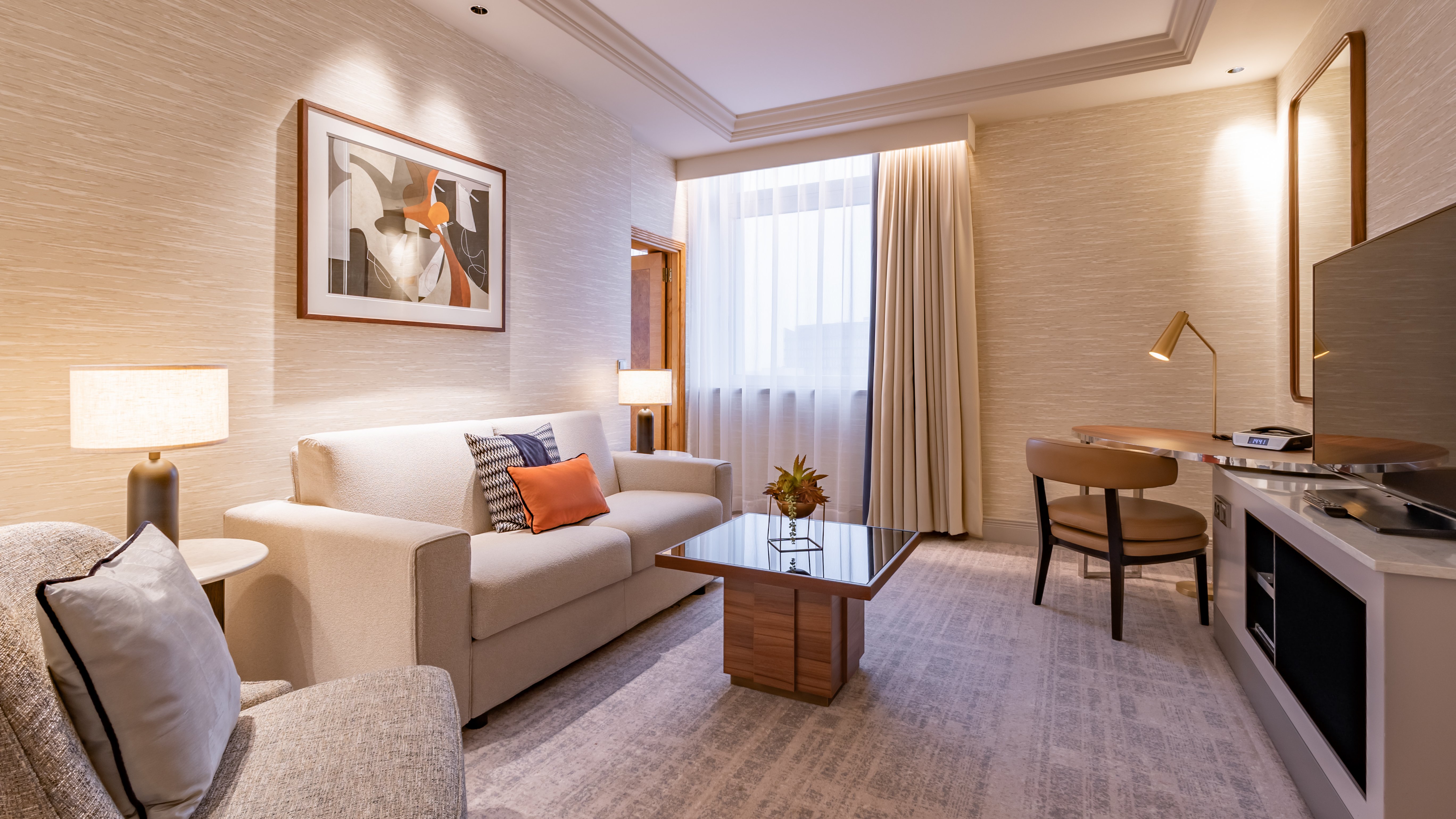 Junior Suite King Size Bed