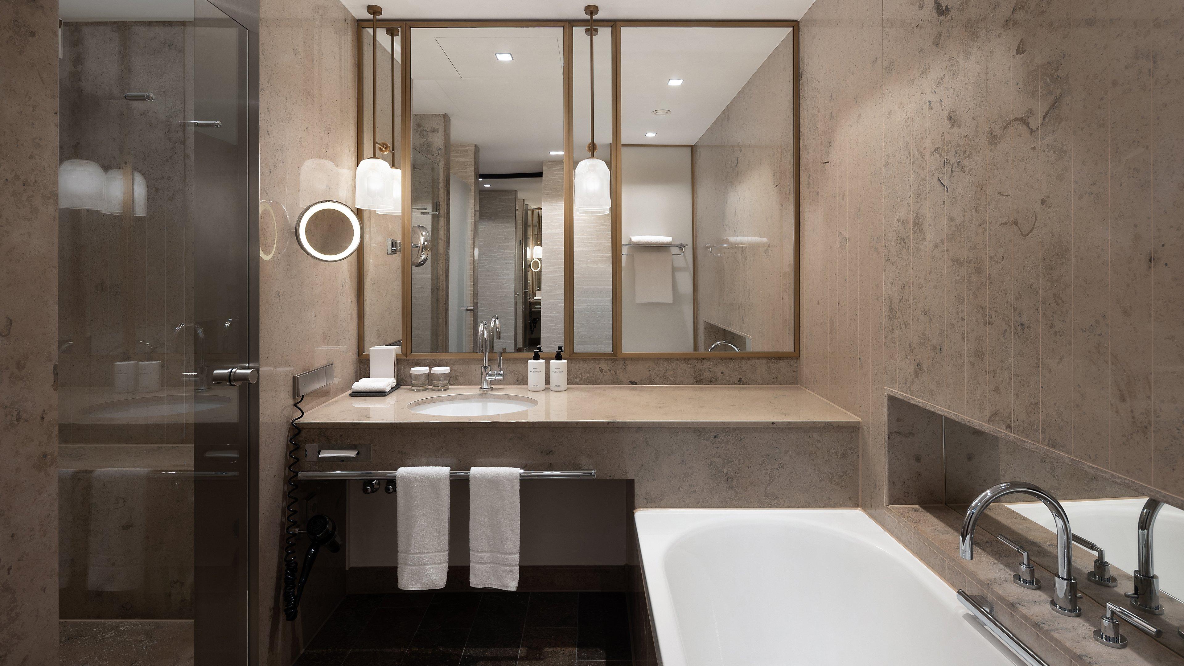 Double Club King Bed