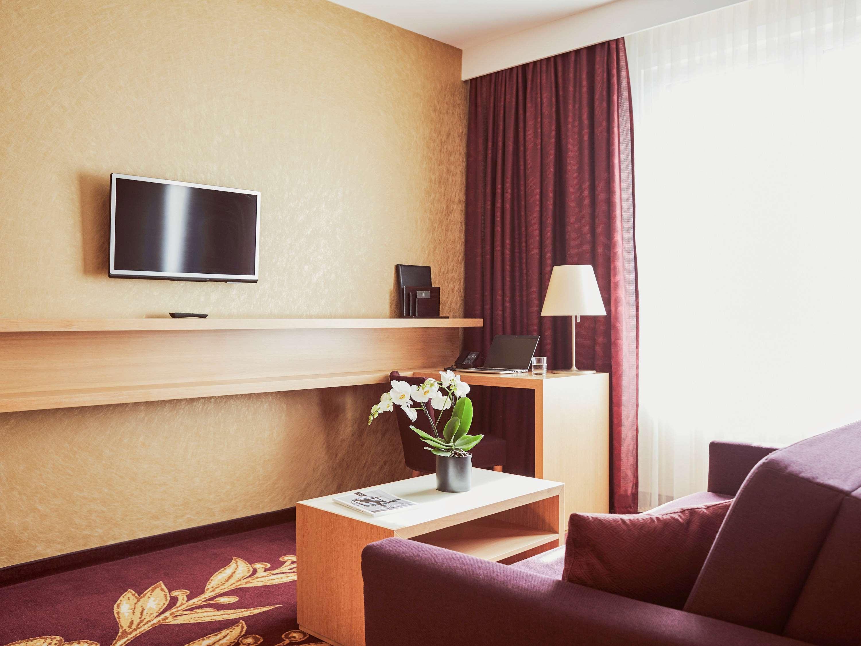 Junior Suite with Views