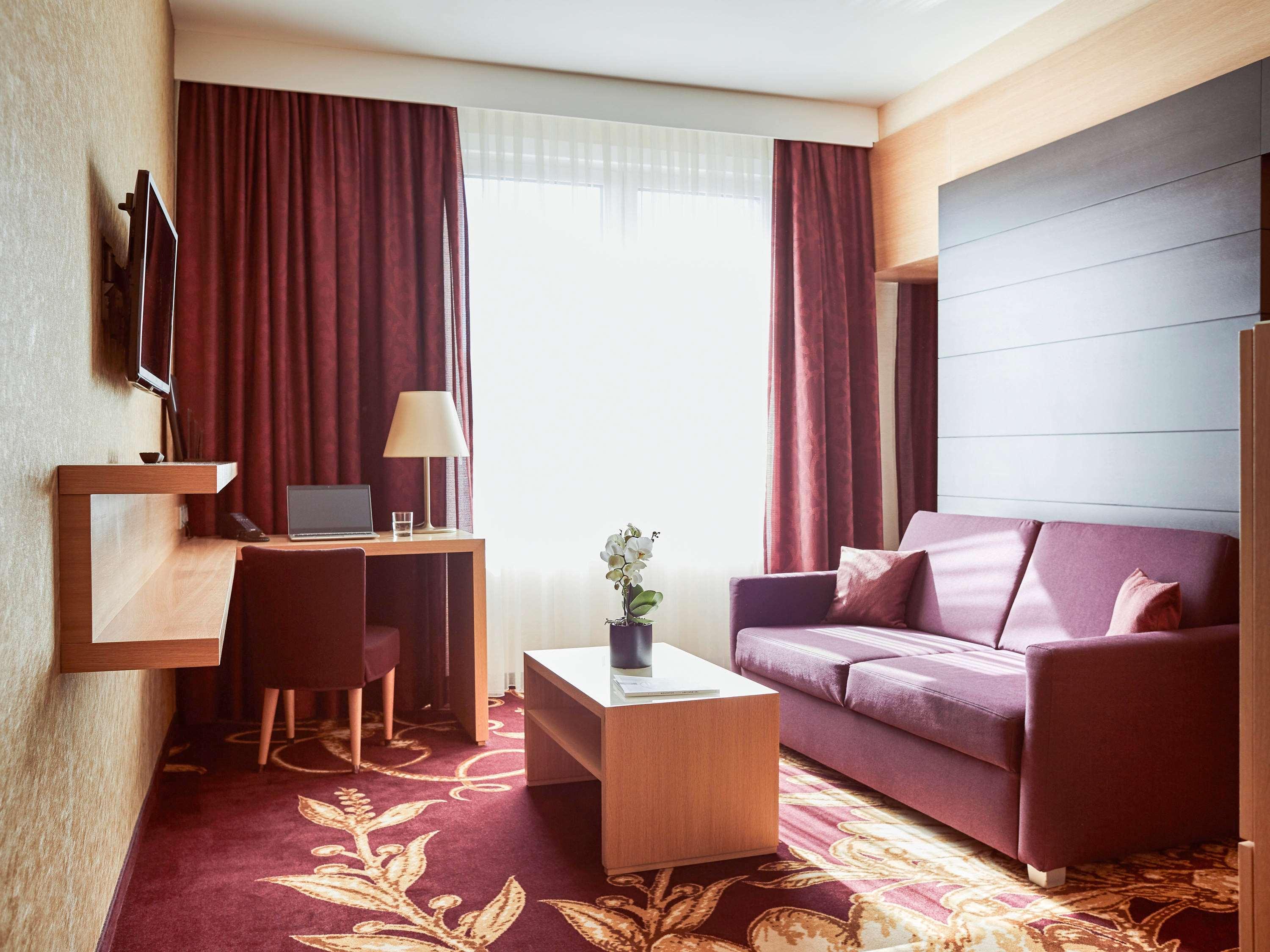 Junior Suite with Views