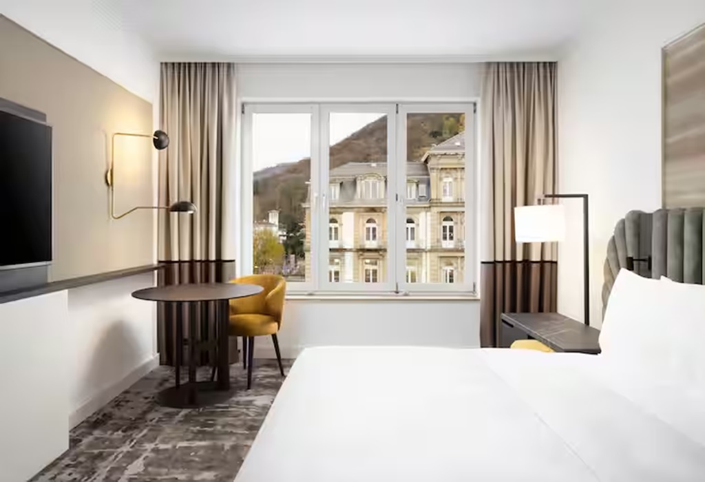 Double Guest Room King Bed