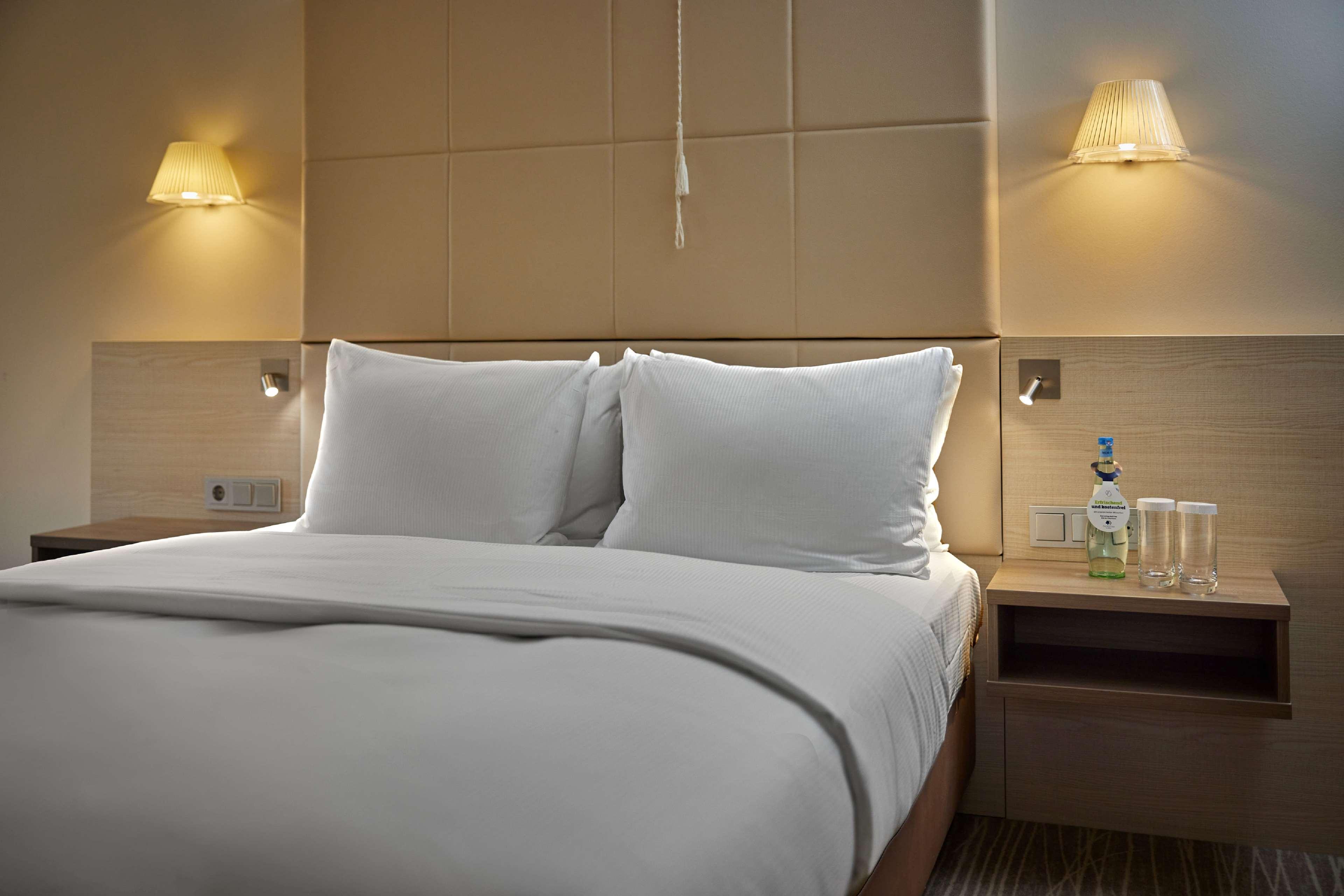 Double Accessible-queen Size Bed