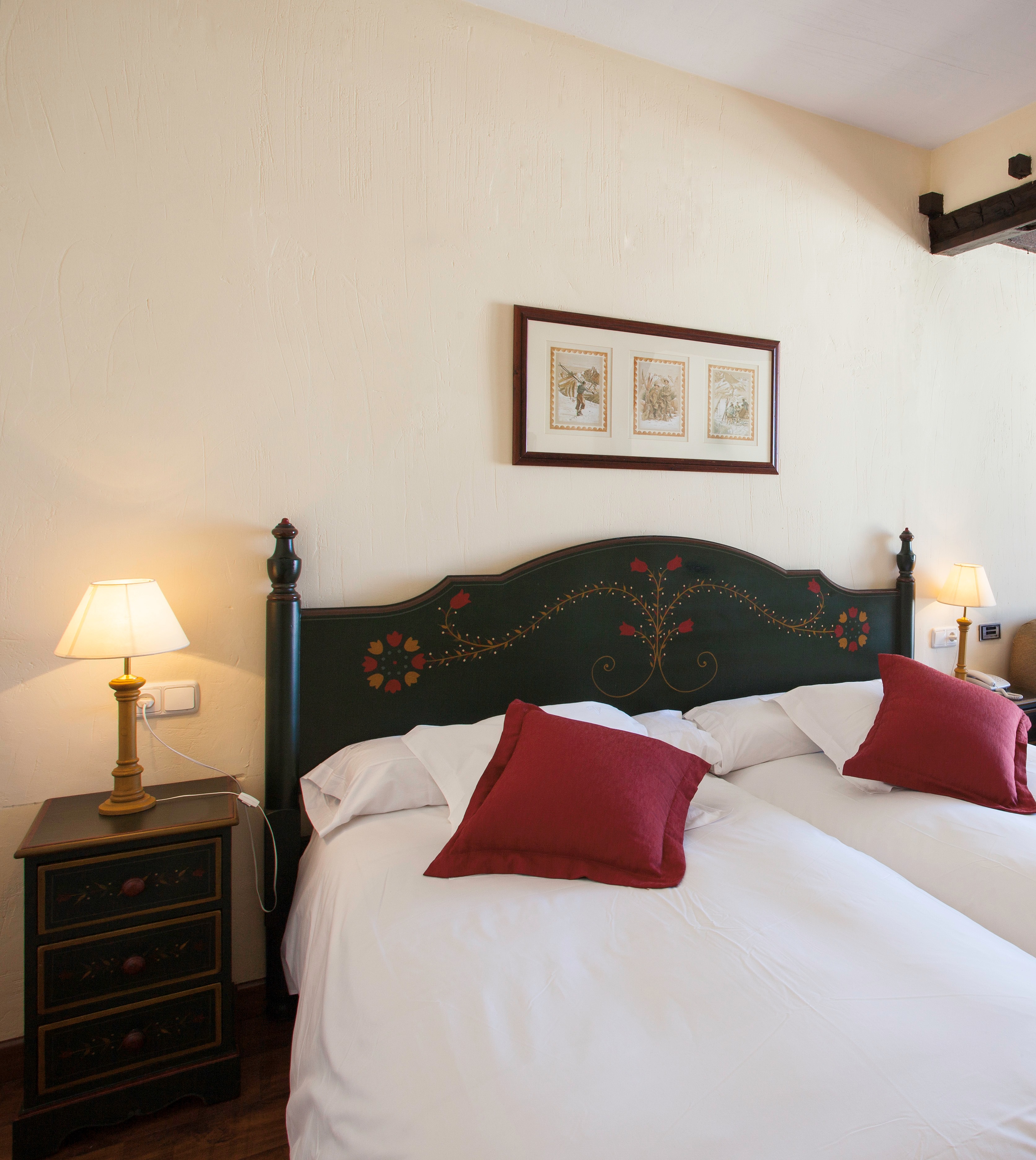 Double or Twin Standard