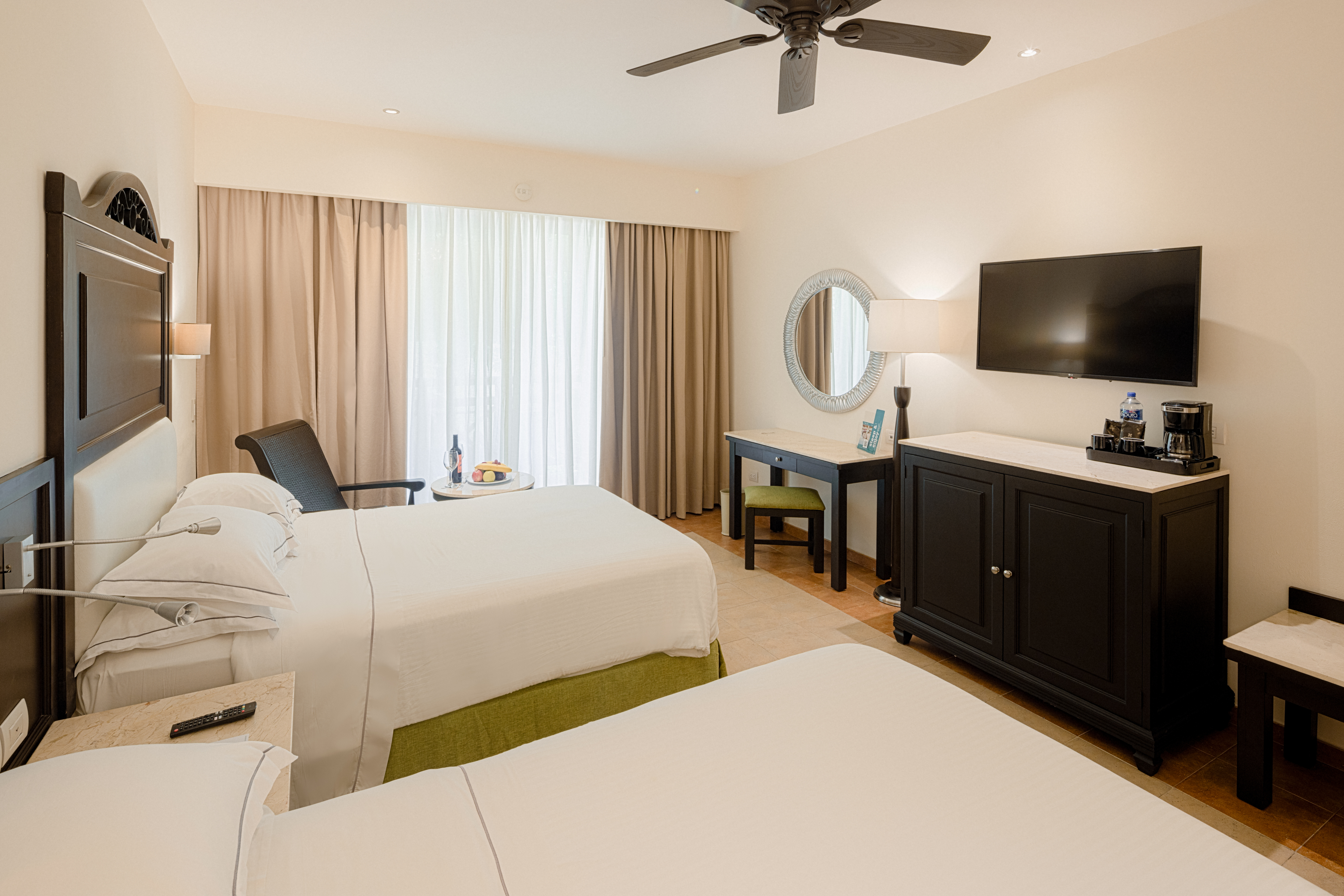 Room Deluxe