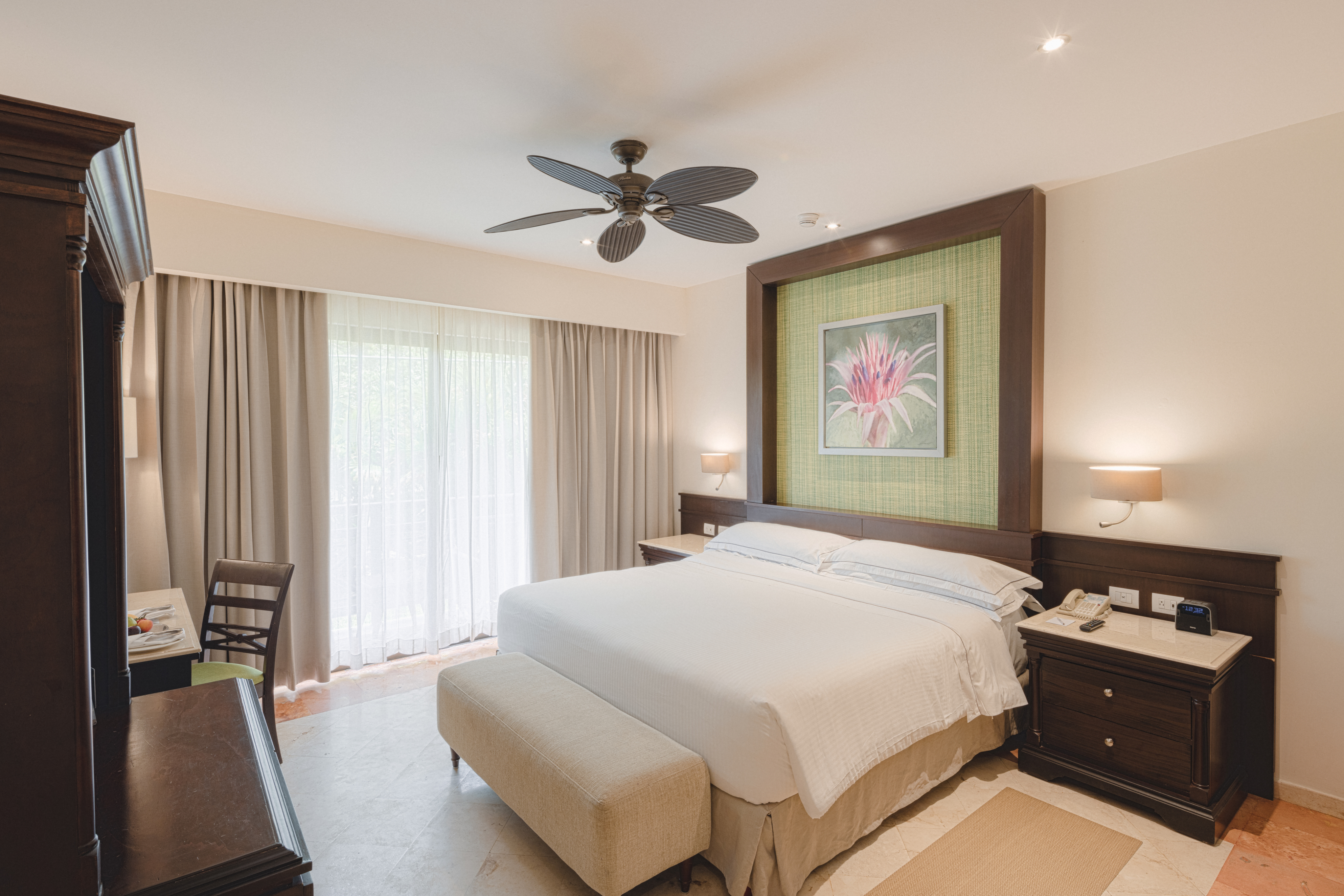 Room Luxury