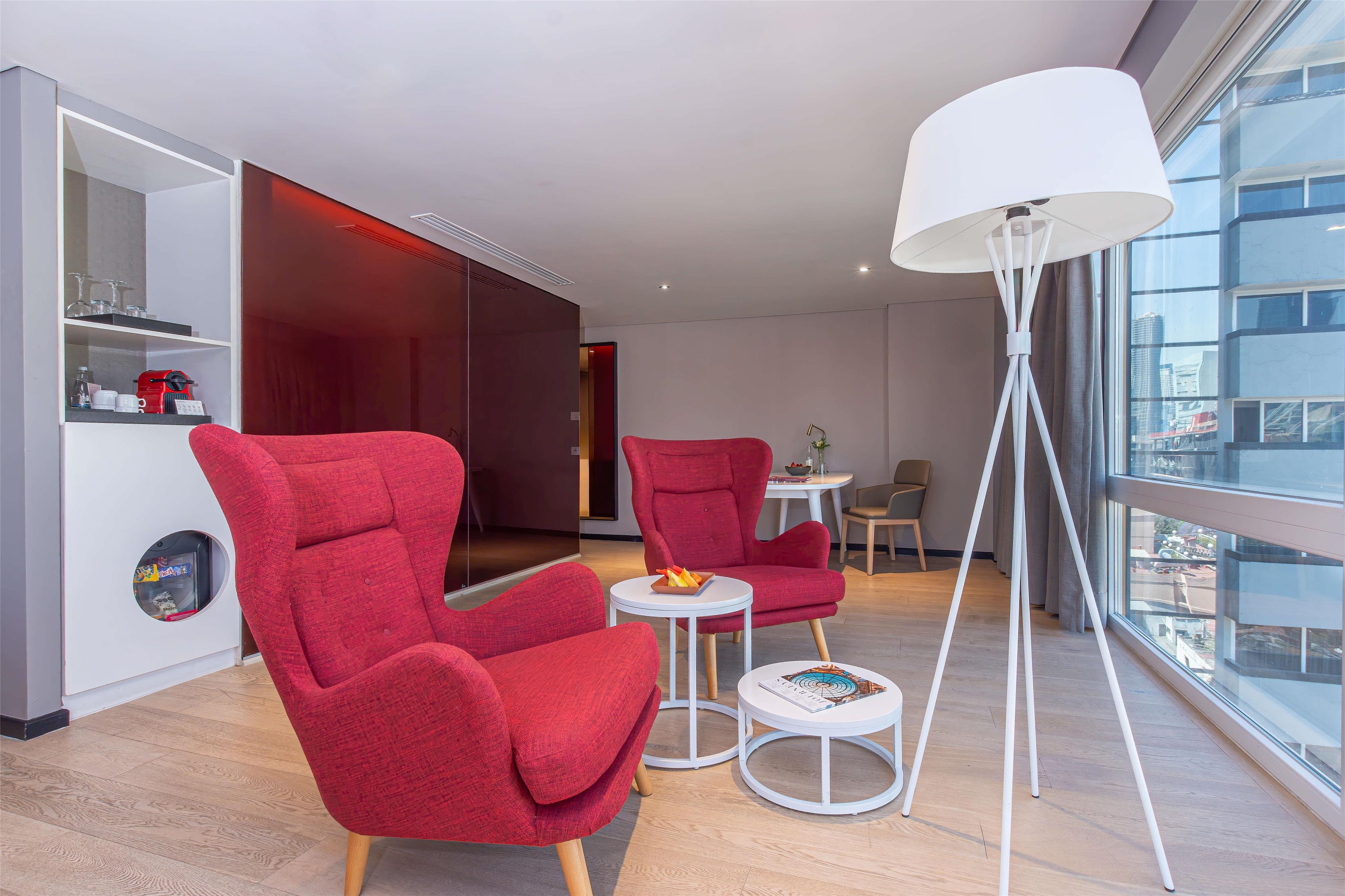 Junior Suite Standard