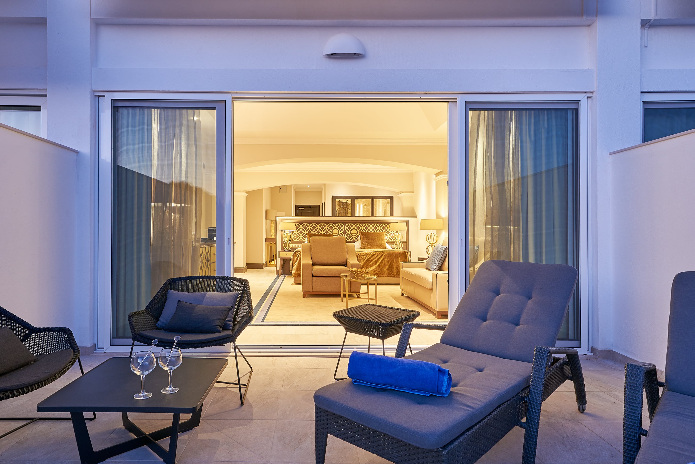 Suite Ocean Front One Bedroom