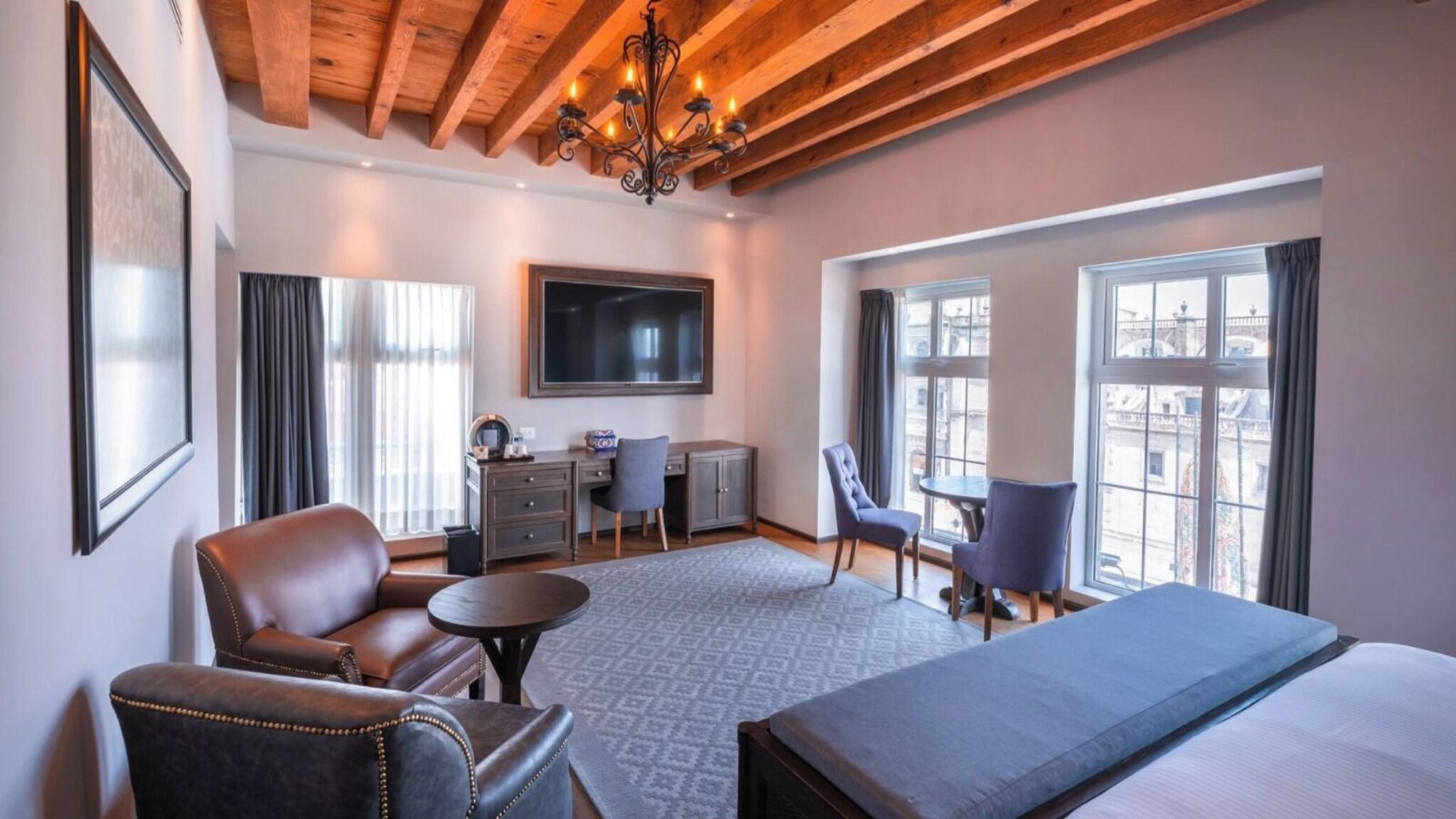 Junior Suite City View