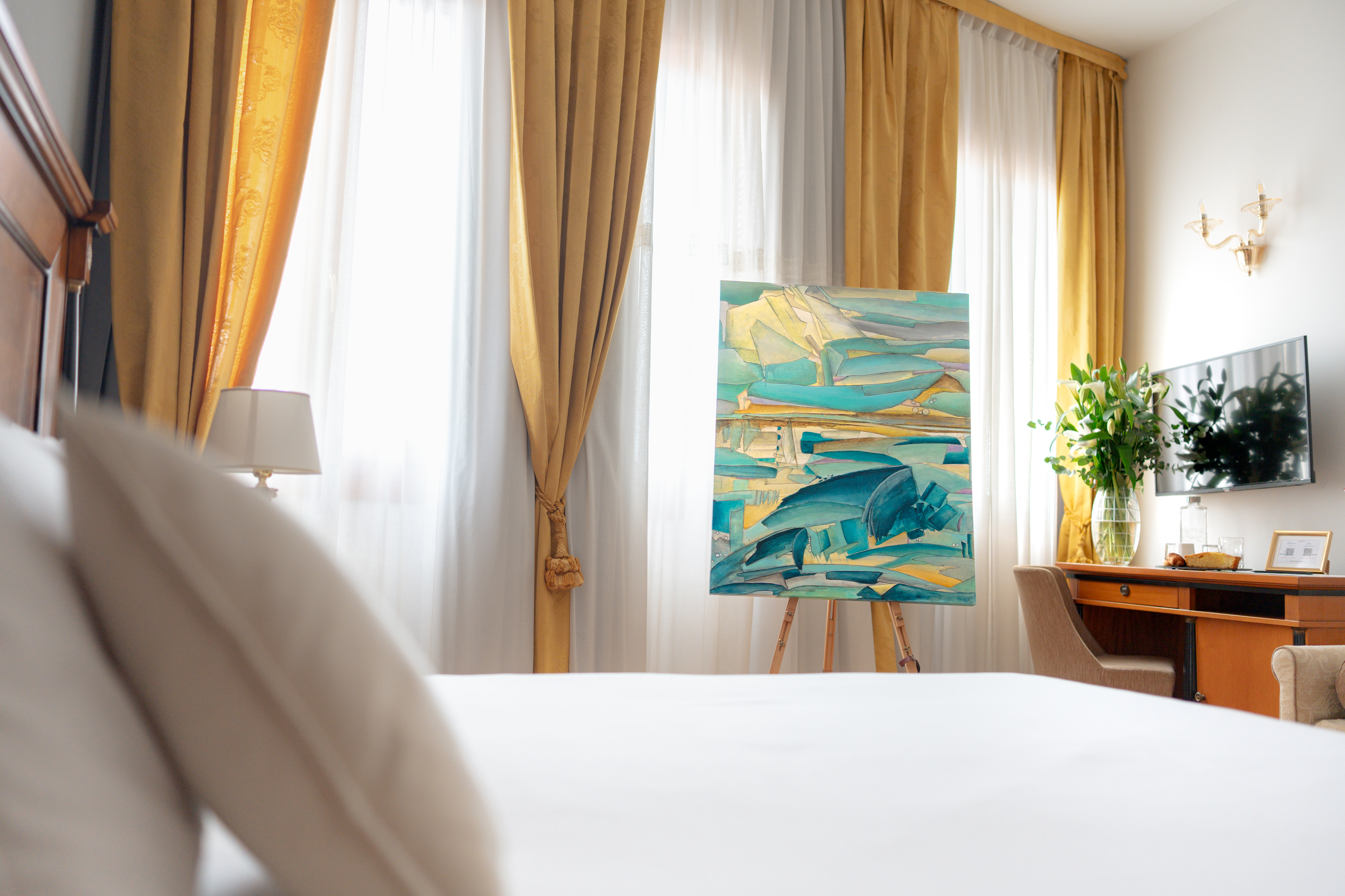 Double or Twin Deluxe Canal View