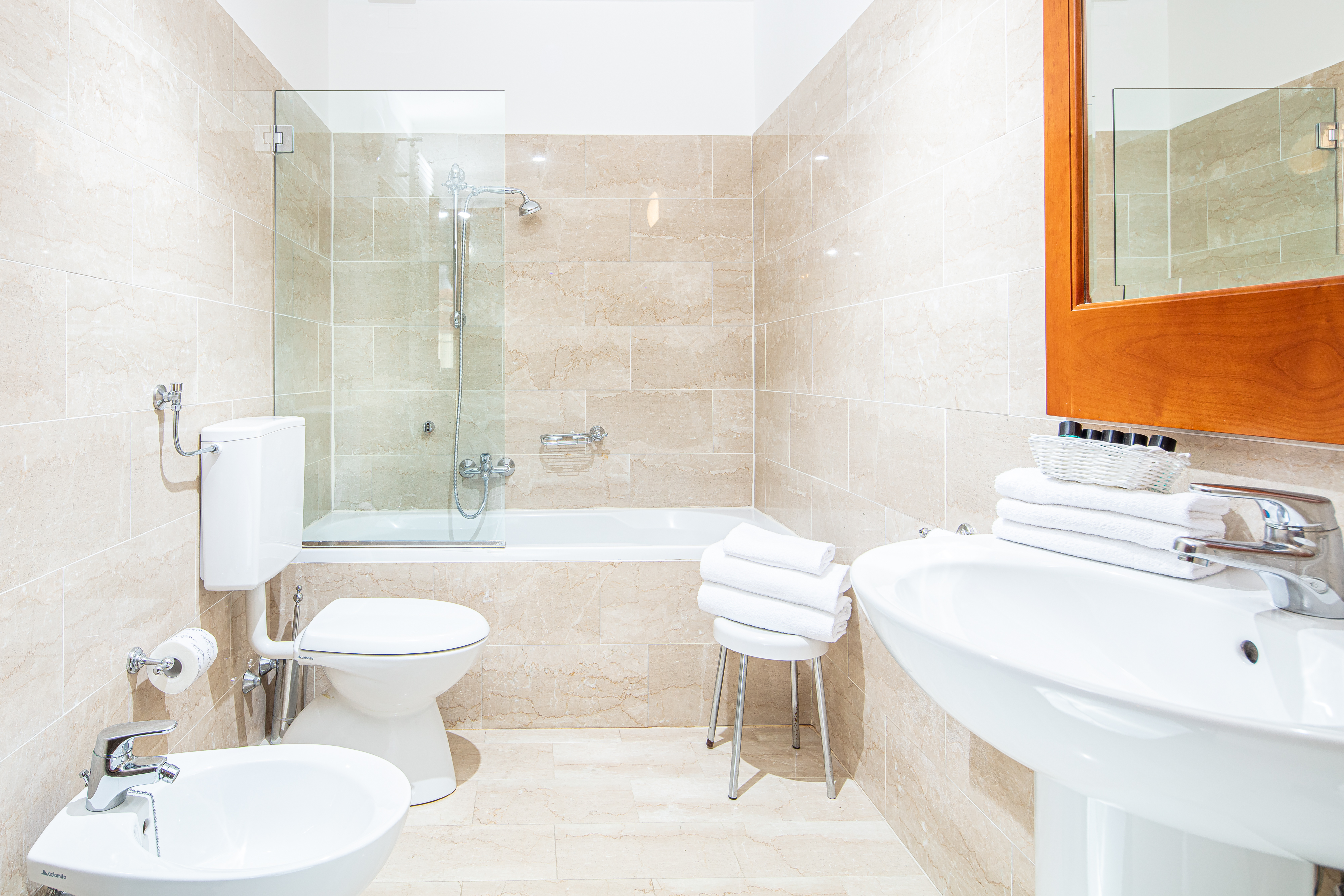 Double or Twin Superior