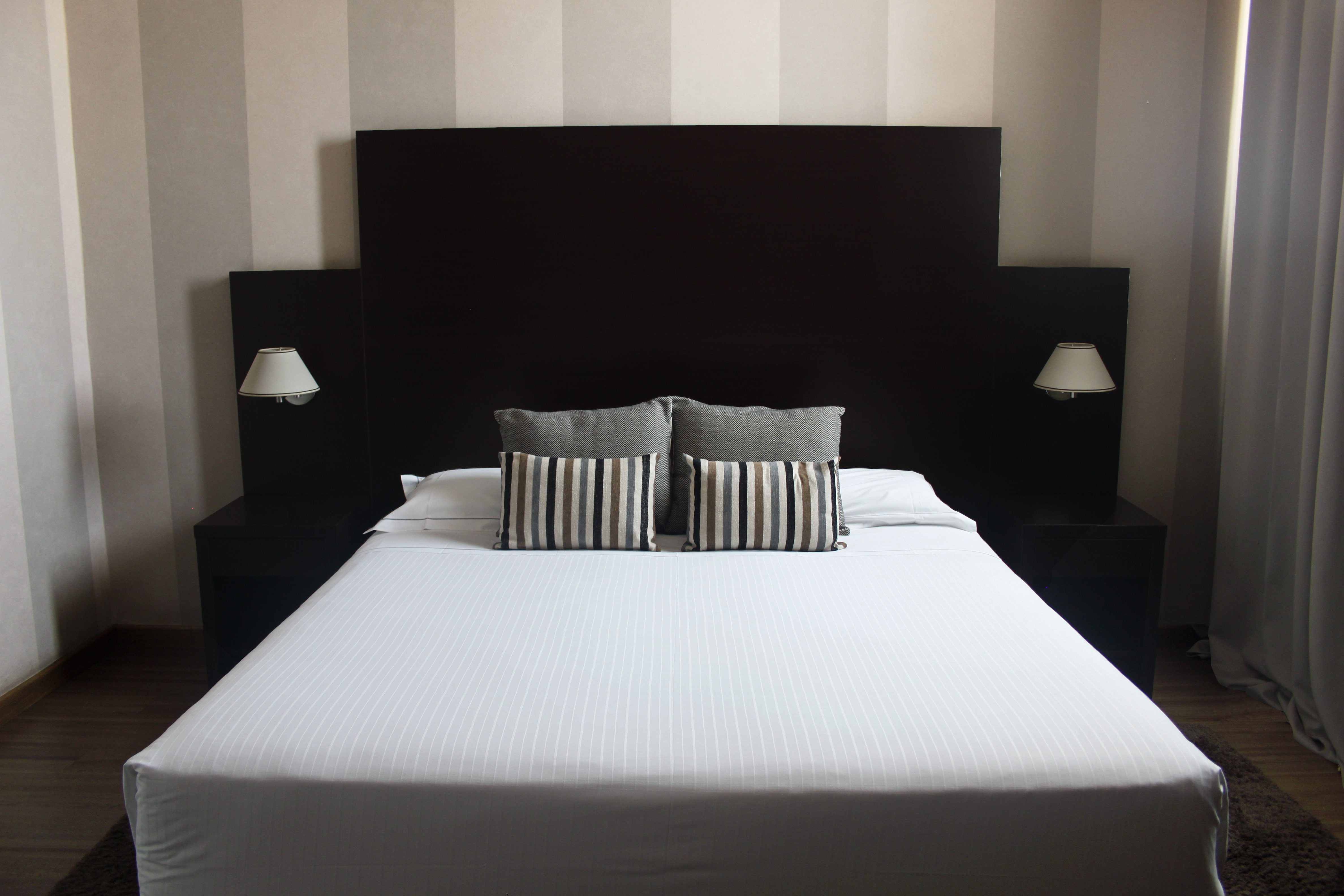 Double or Twin Standard