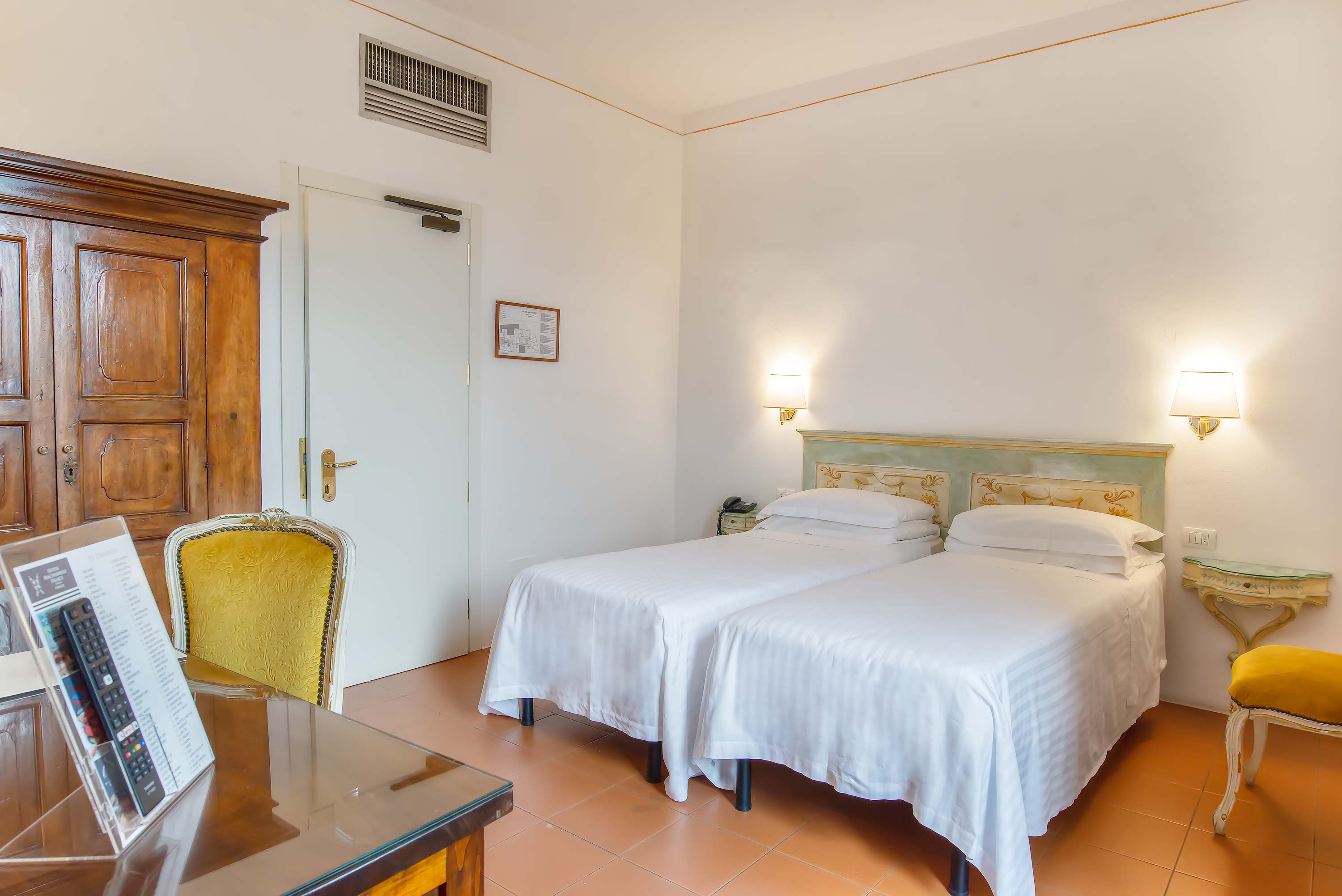 Double or Twin Standard