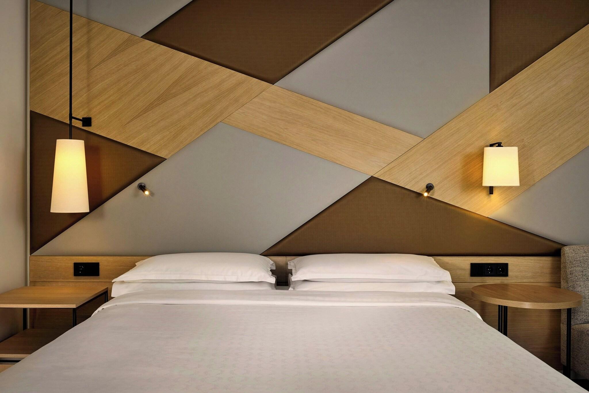 Family Room King Size Bed