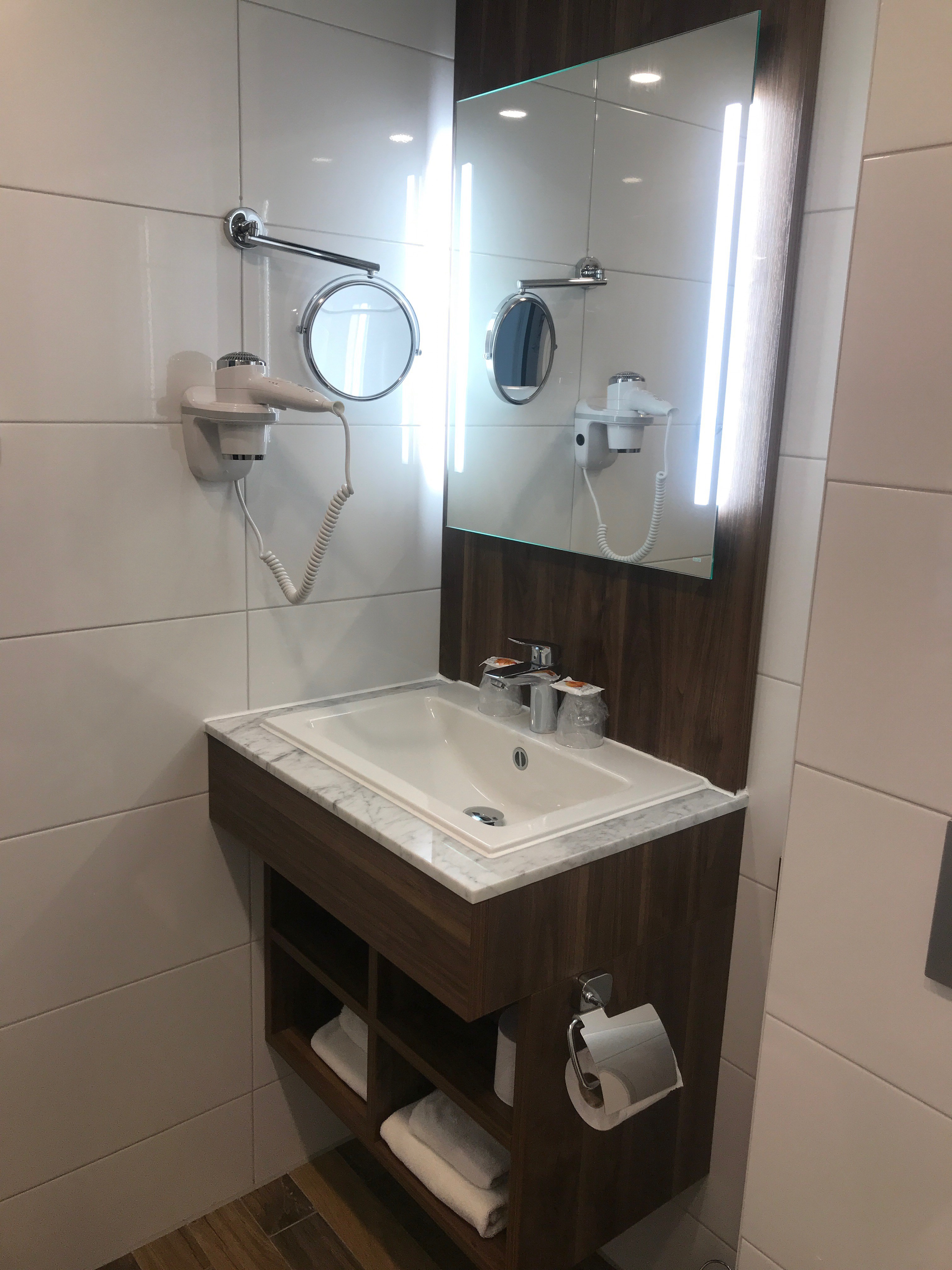 Double or Twin Standard