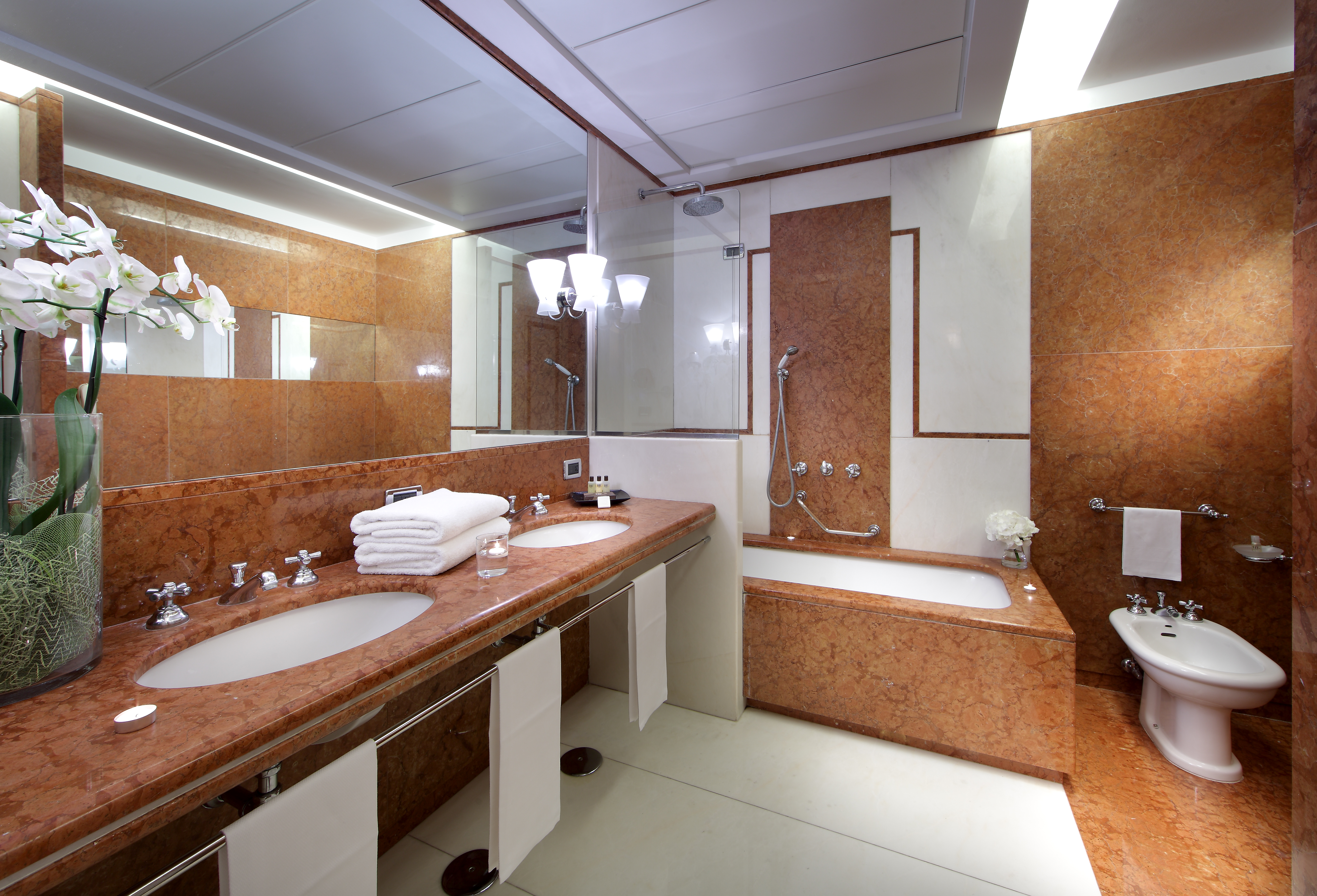 Junior Suite with Views