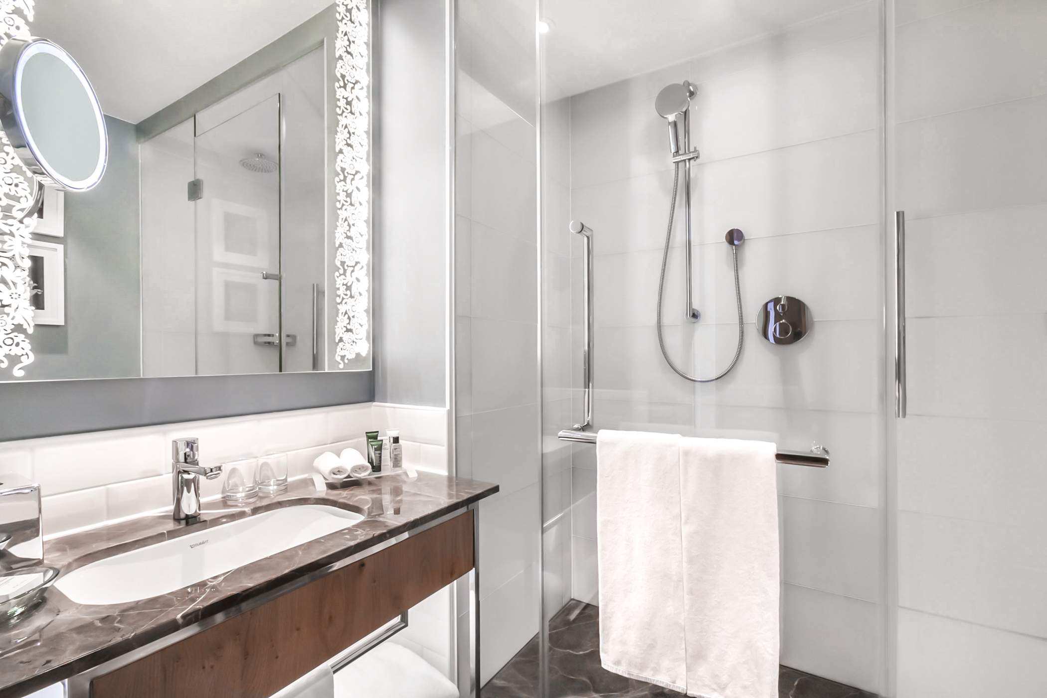 Double Executive King Bed