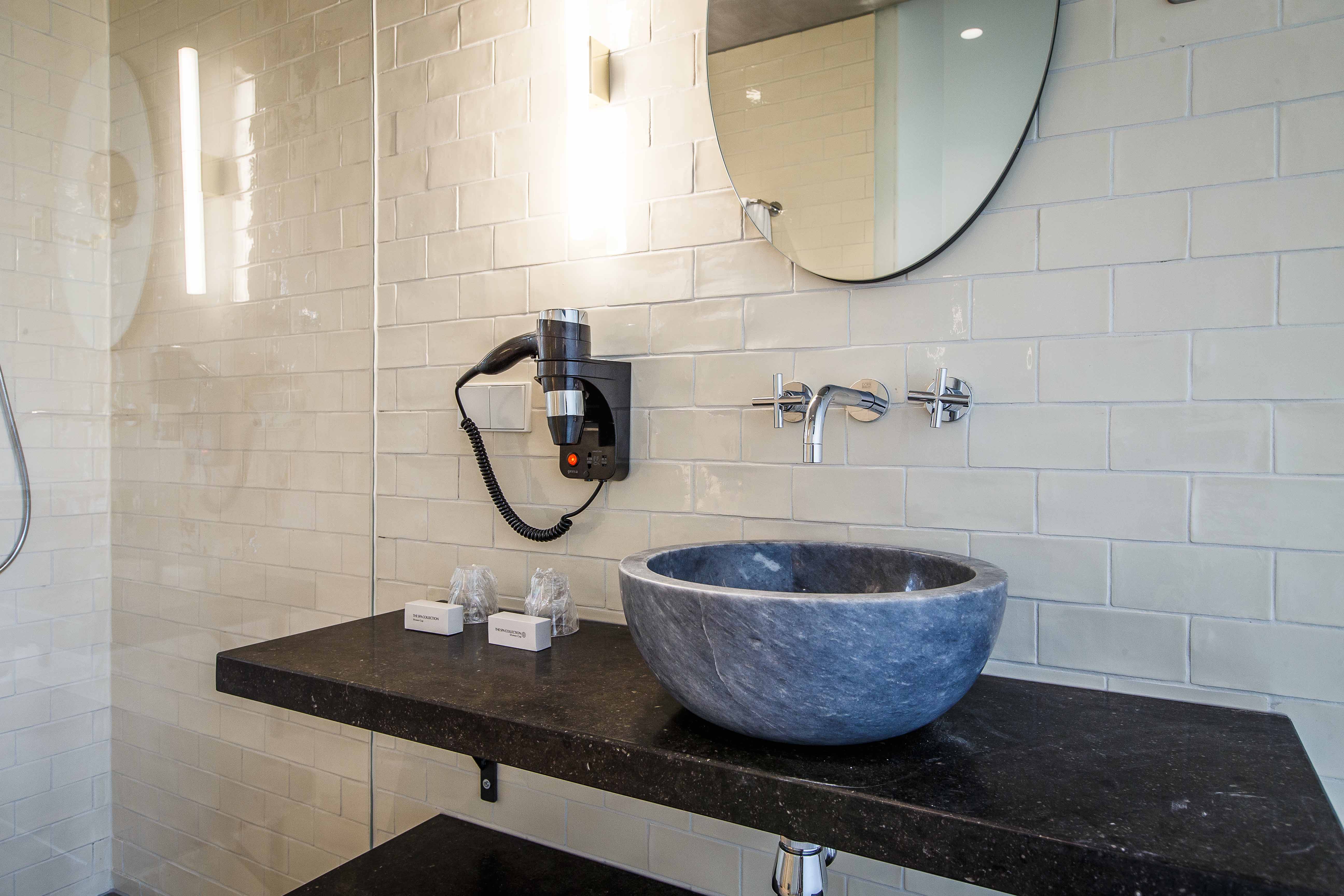 Double or Twin Superior