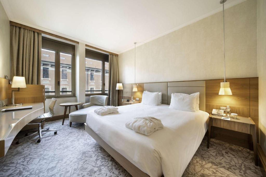 Suite Executive King Bed