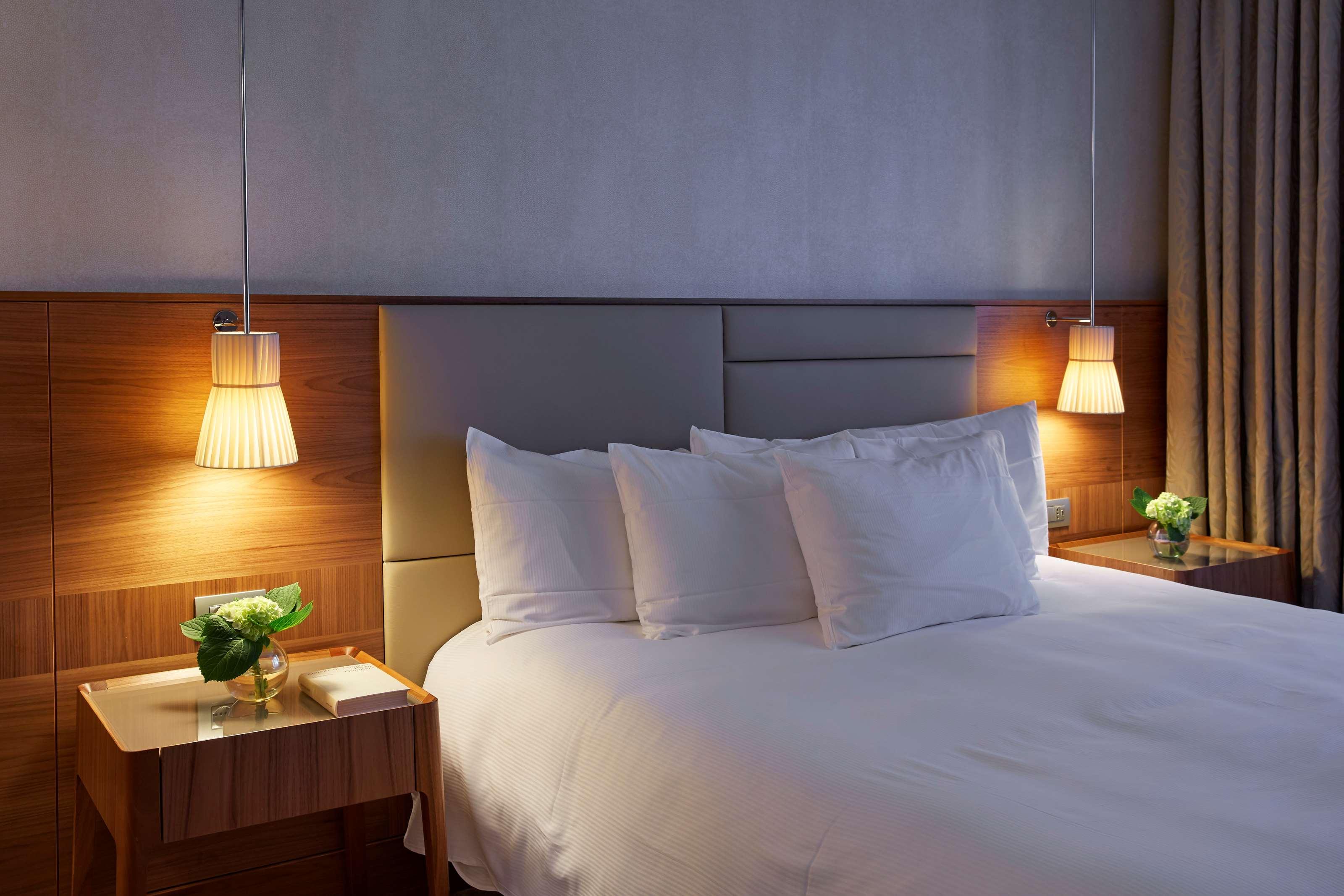 Double Guest Room King Bed