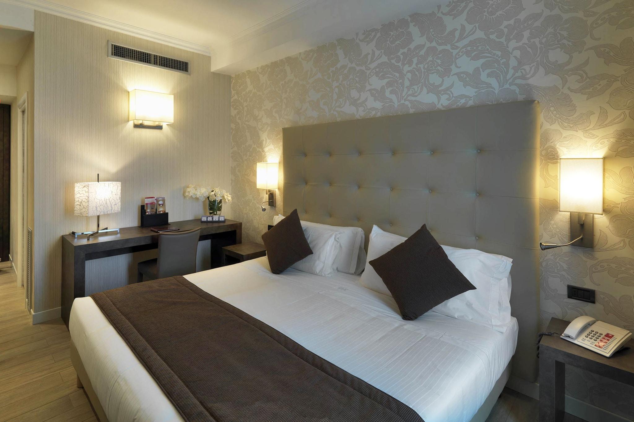 Double Deluxe Two Double Beds