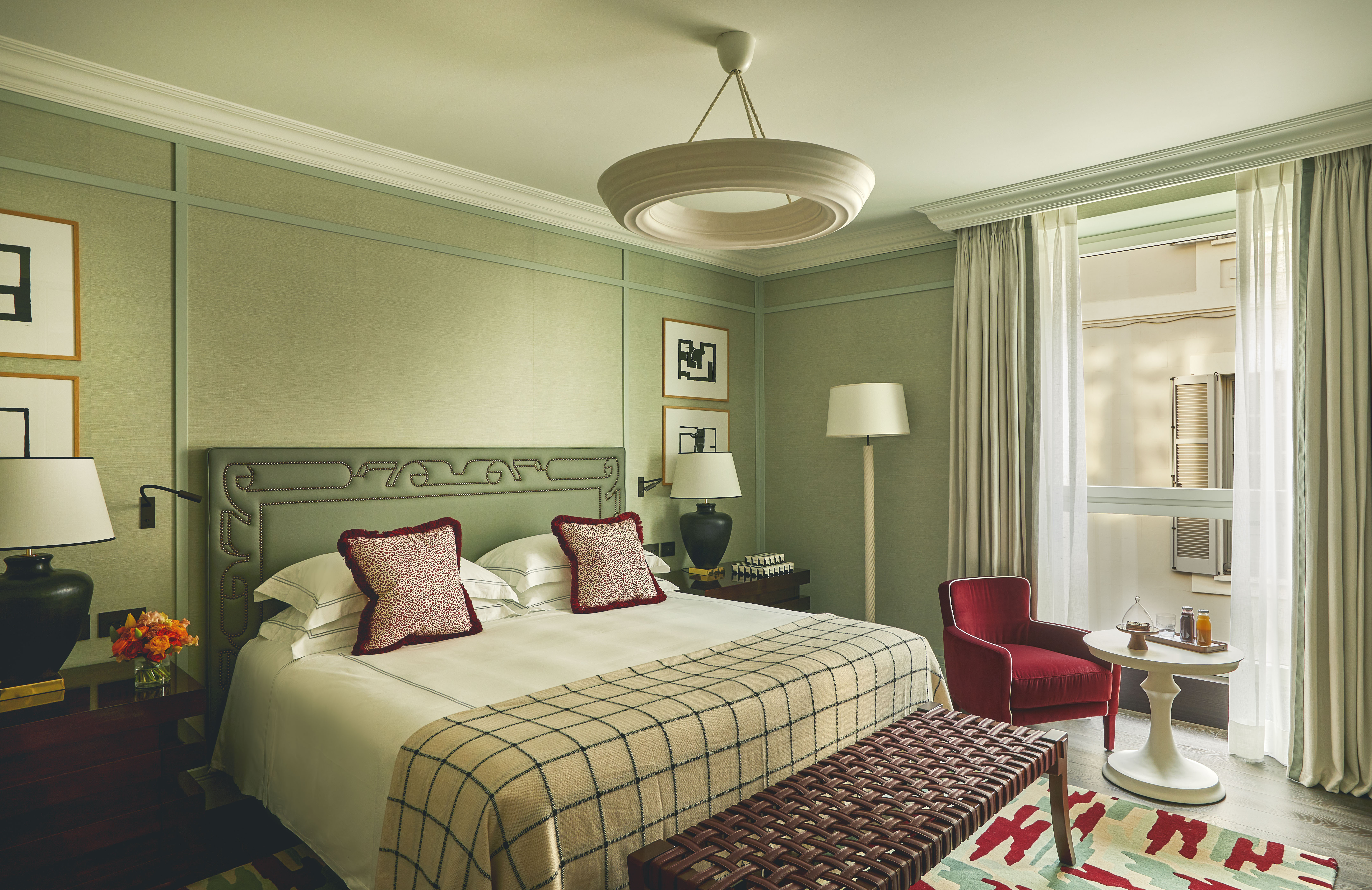 Room Deluxe