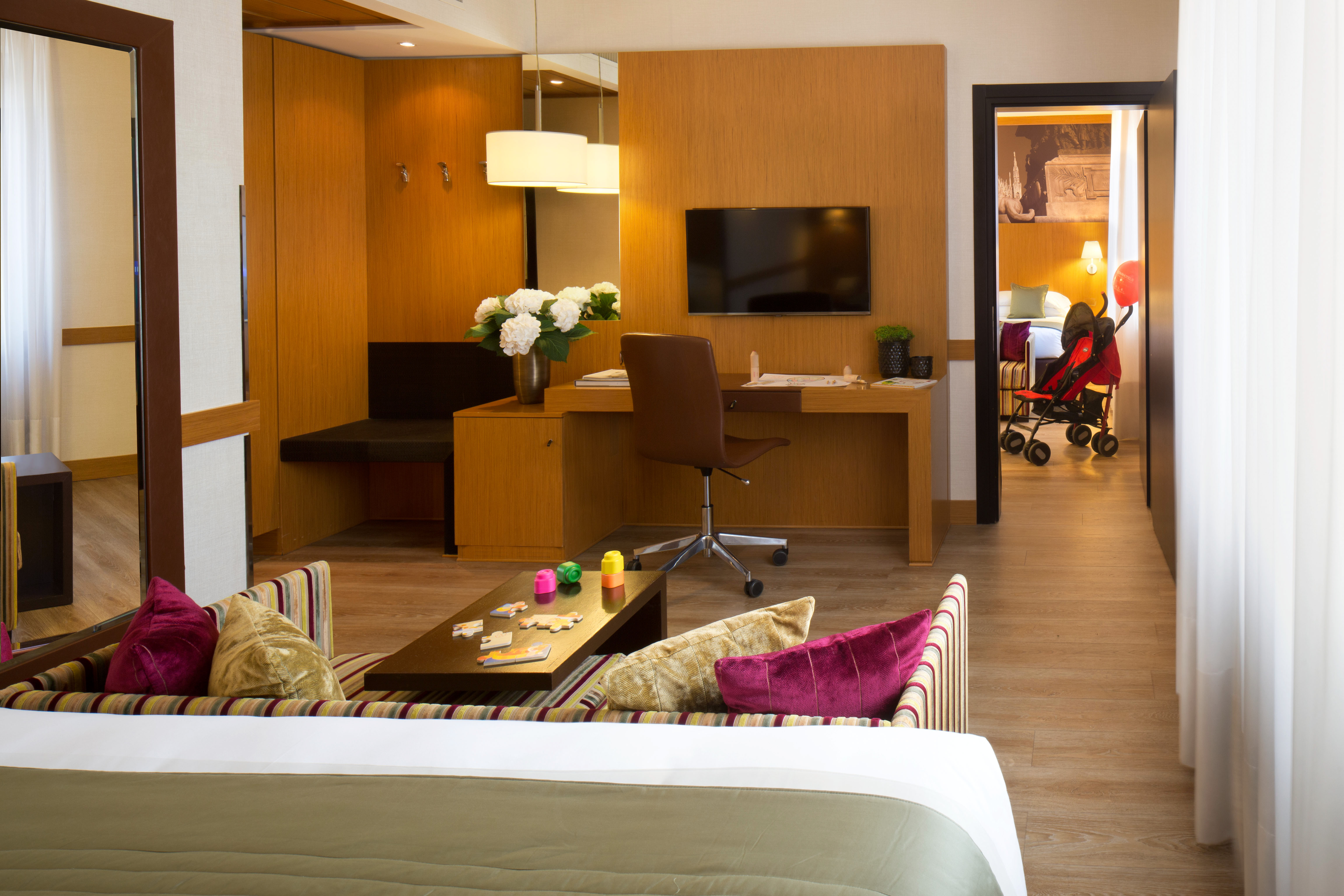 Family Room Connecting Room